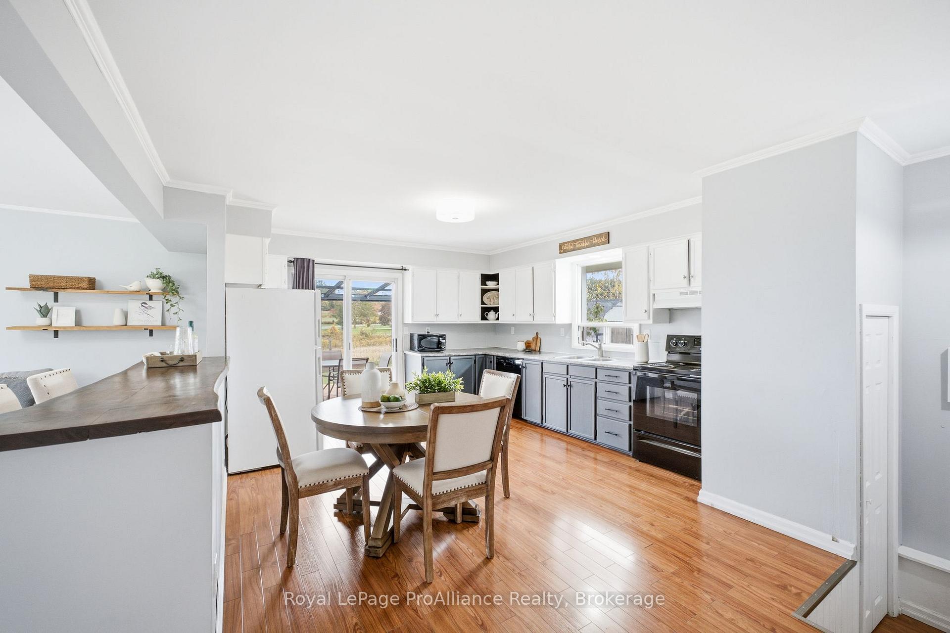 Photo 15 of 685 Will Johnson Road, Quinte West, Murray Ward — HOMEH