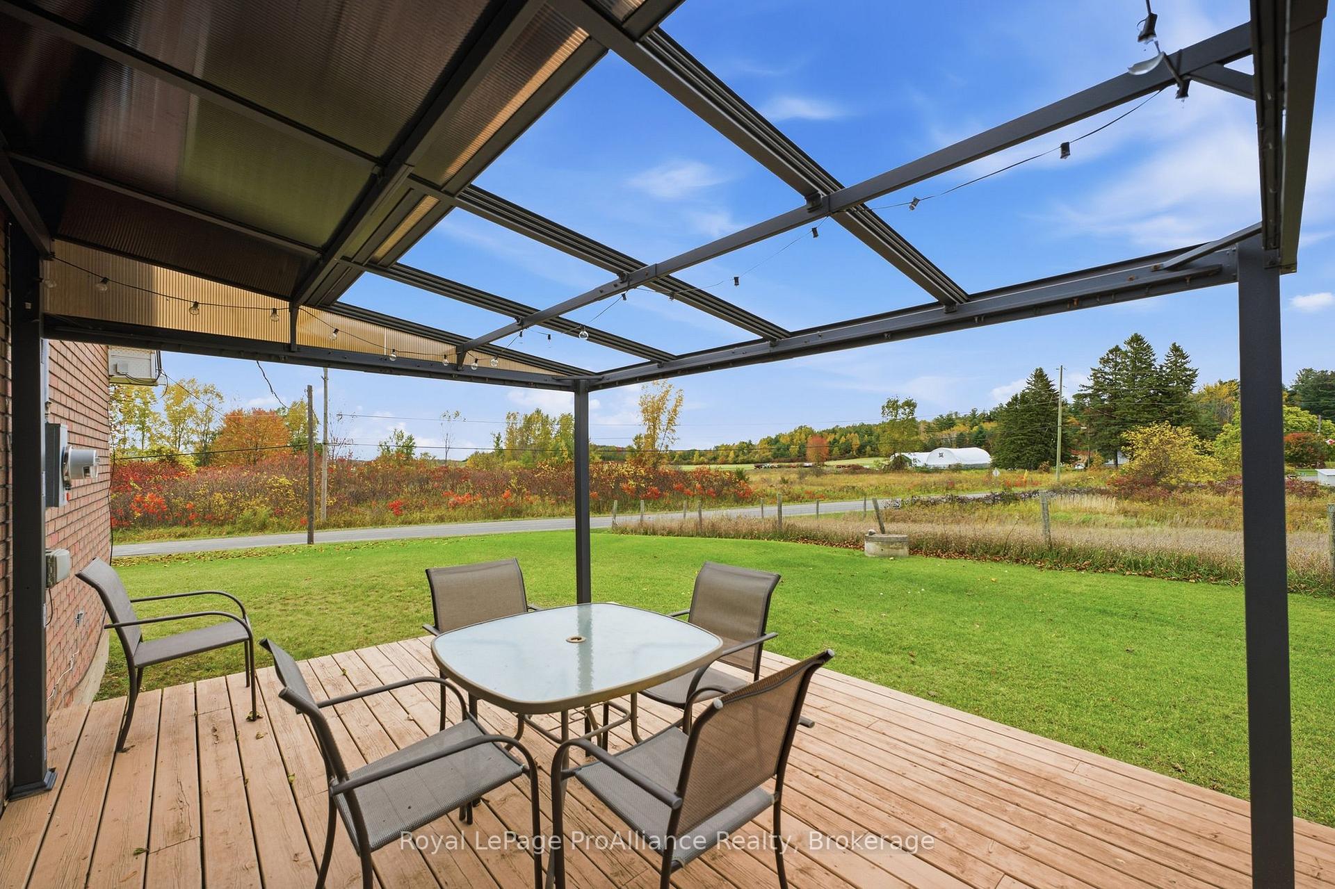 Photo 38 of 685 Will Johnson Road, Quinte West, Murray Ward — HOMEH