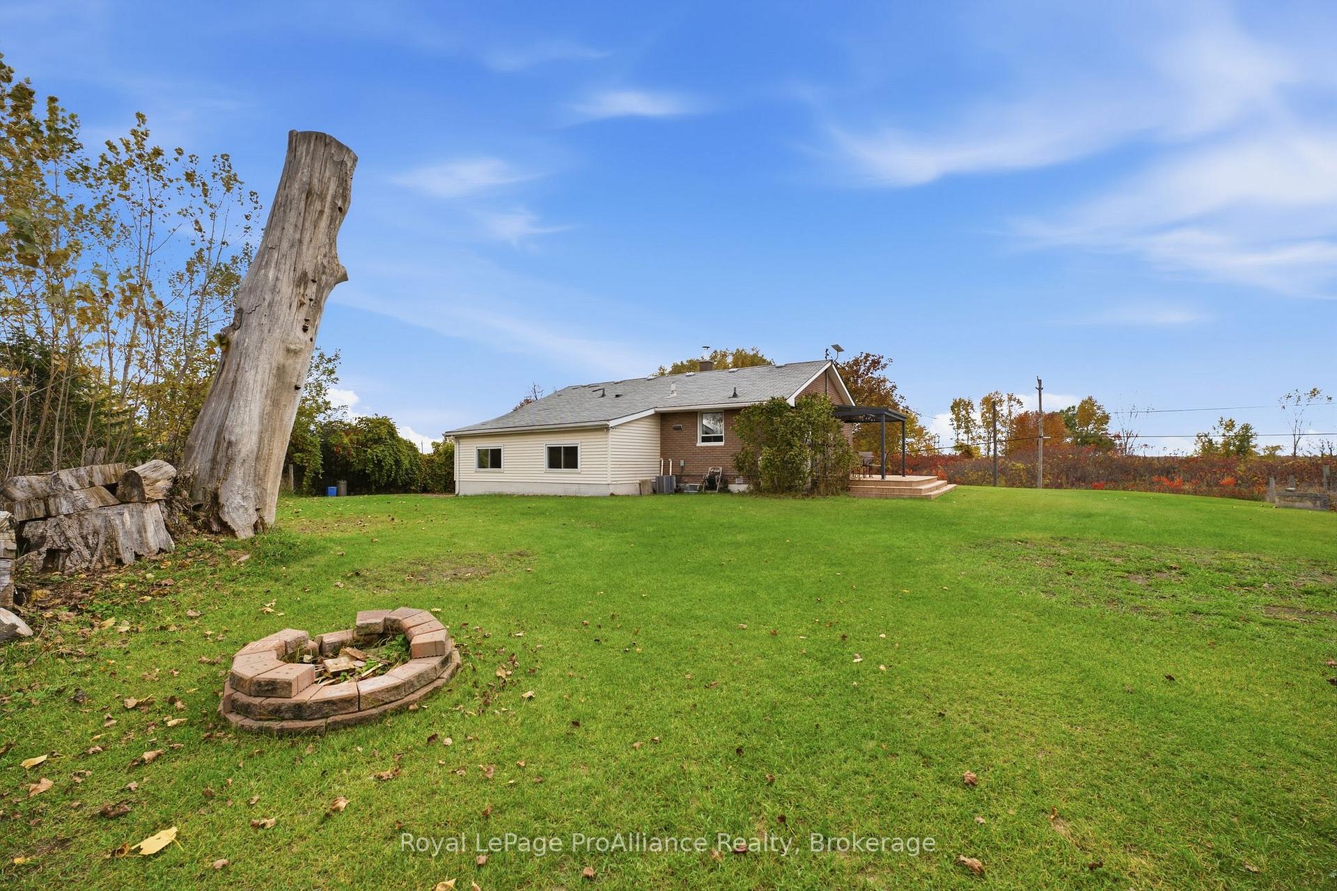 Photo 43 of 685 Will Johnson Road, Quinte West, Murray Ward — HOMEH
