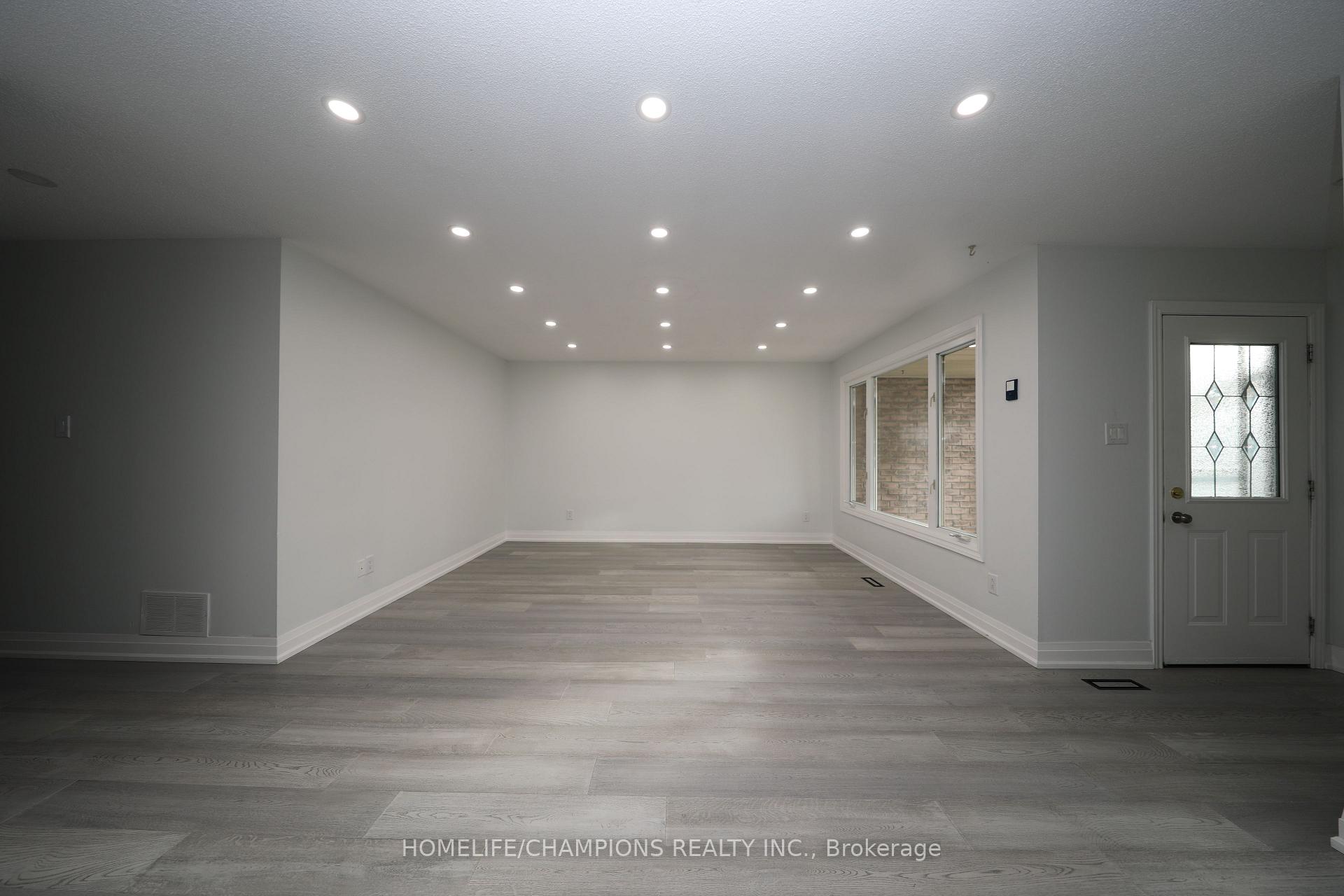 Photo 5 of 271 John Tabor Trail, Scarborough, Malvern — HOMEH