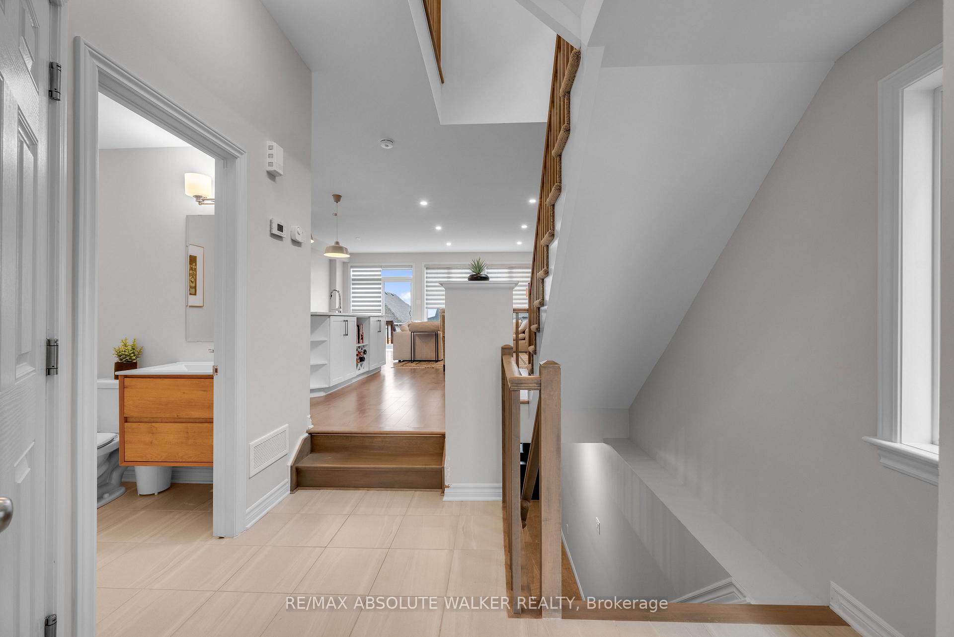 Photo 13 of 328 Kanashtage Terrace, Ottawa, Camelot — HOMEH