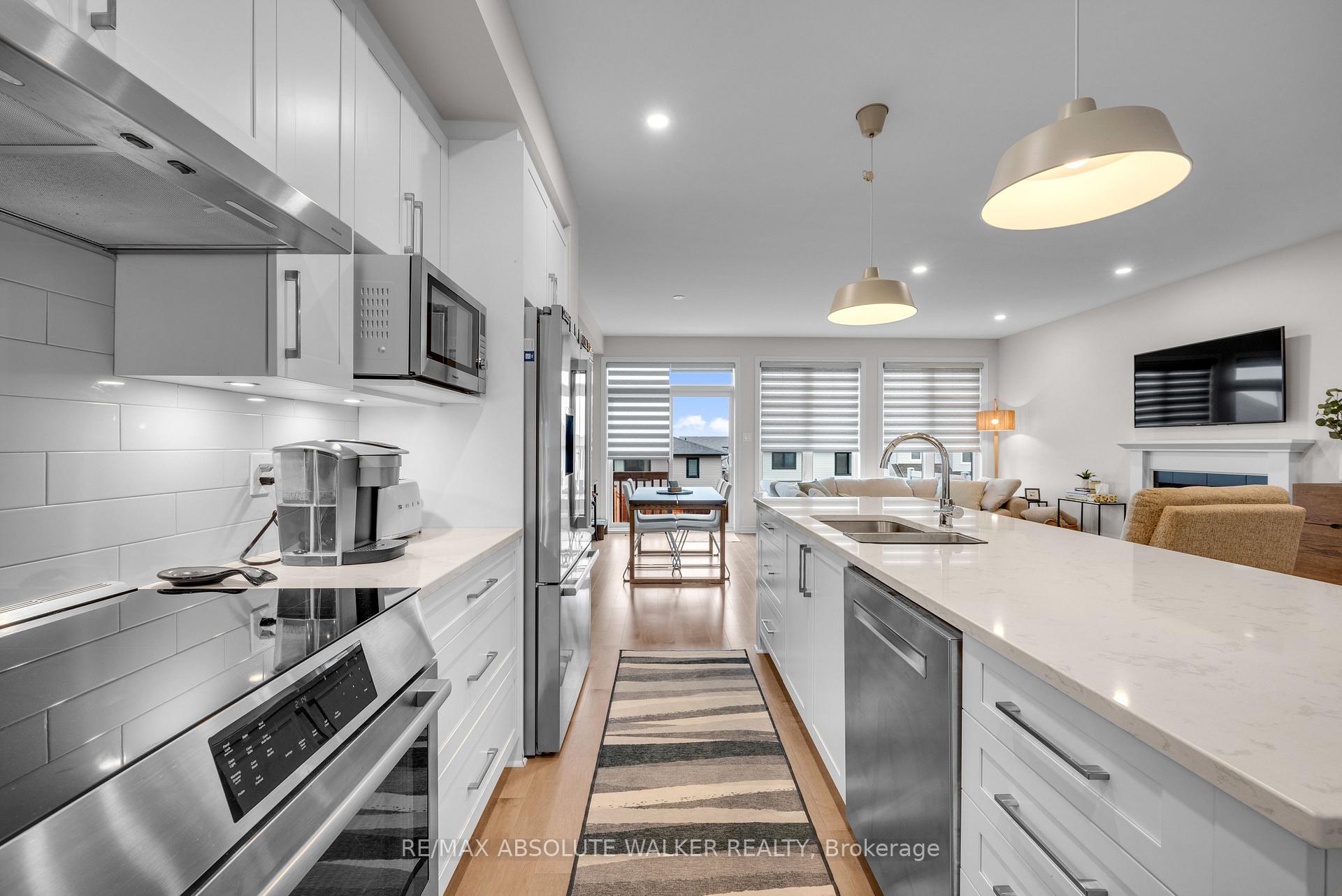 Photo 16 of 328 Kanashtage Terrace, Ottawa, Camelot — HOMEH