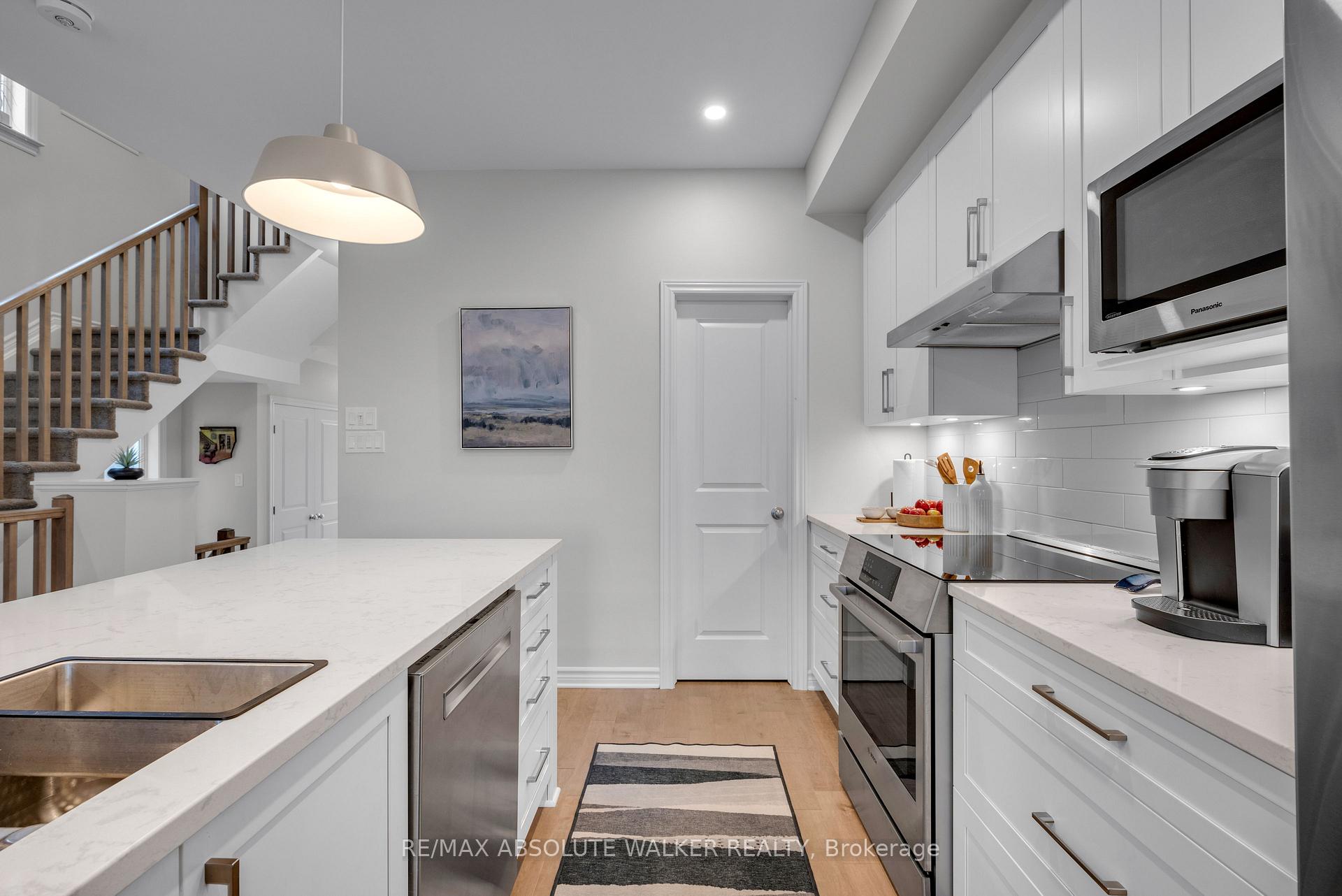Photo 17 of 328 Kanashtage Terrace, Ottawa, Camelot — HOMEH
