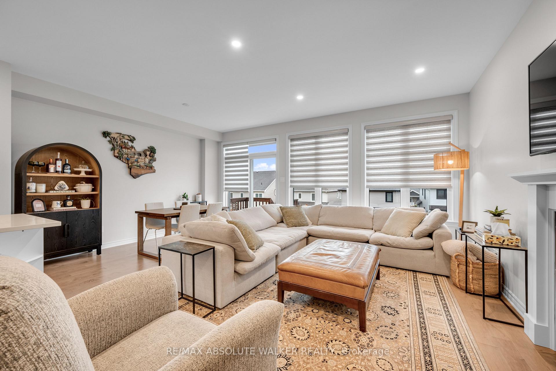 Photo 18 of 328 Kanashtage Terrace, Ottawa, Camelot — HOMEH