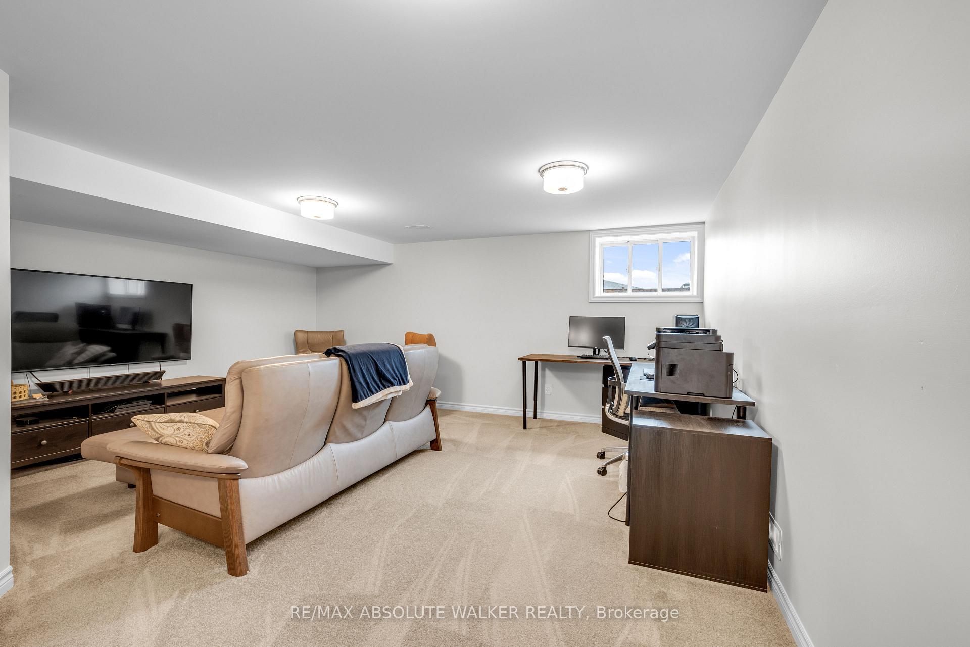 Photo 25 of 328 Kanashtage Terrace, Ottawa, Camelot — HOMEH