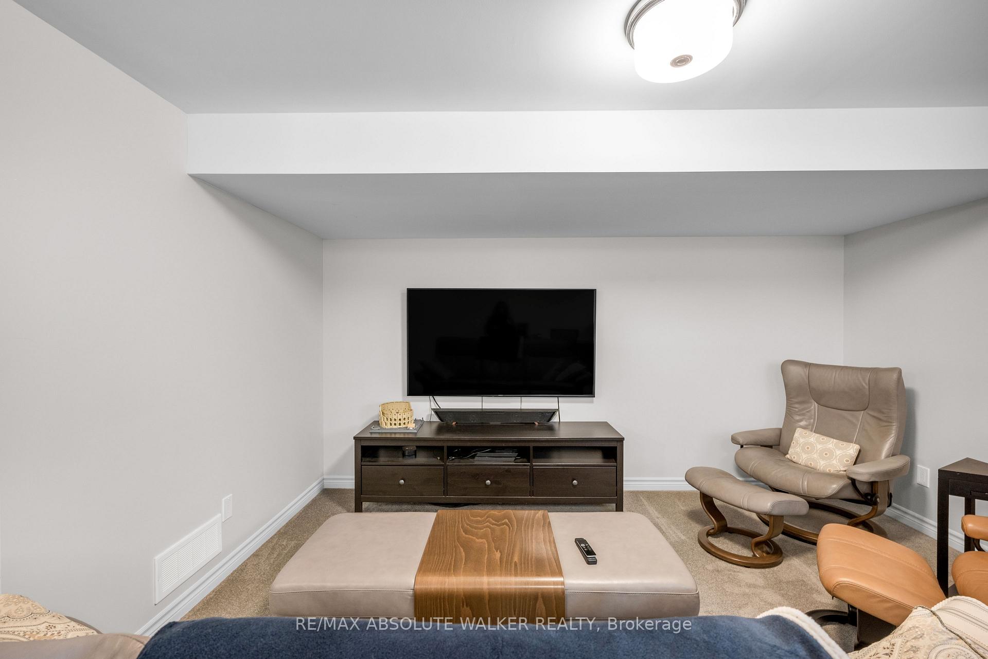 Photo 26 of 328 Kanashtage Terrace, Ottawa, Camelot — HOMEH