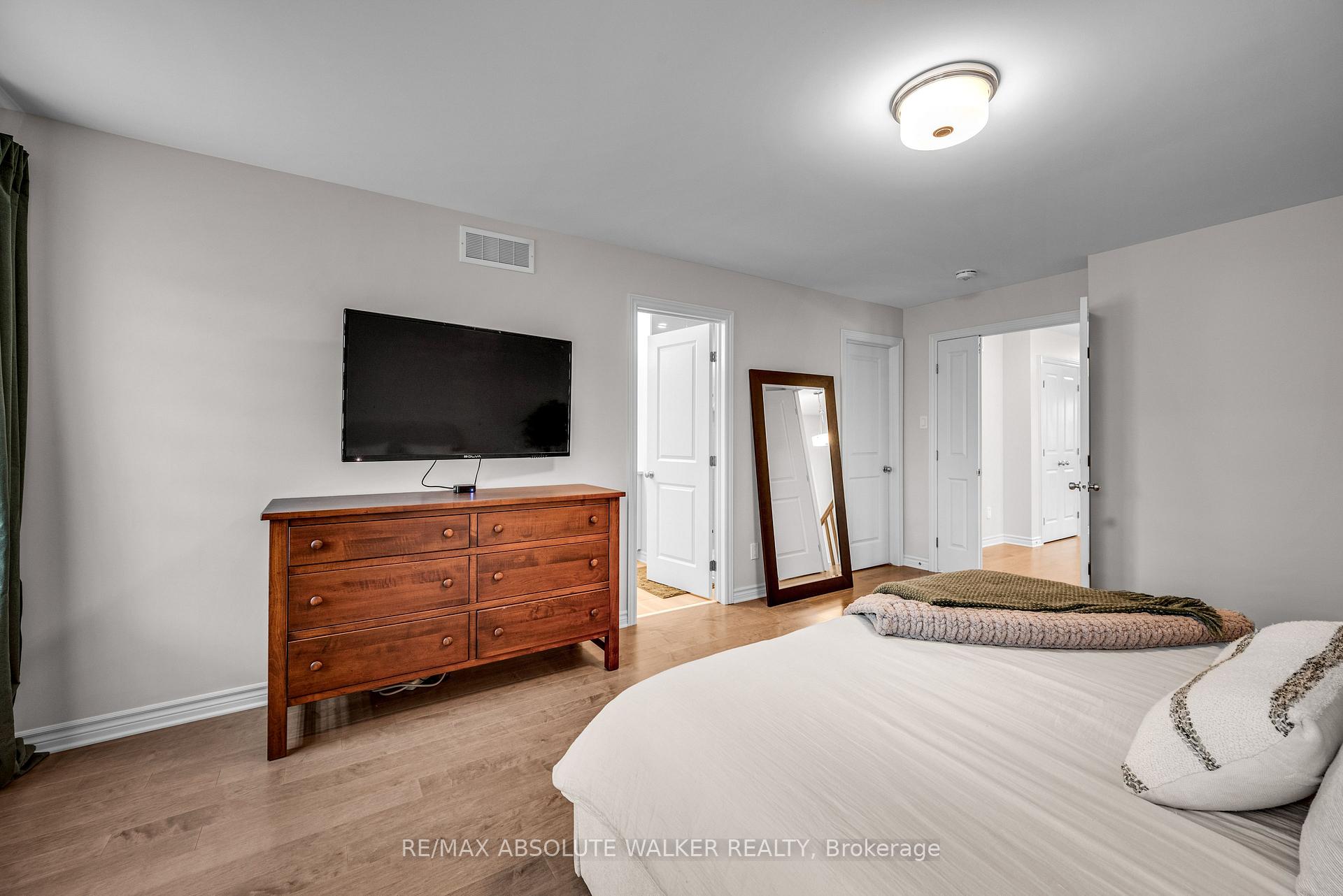 Photo 33 of 328 Kanashtage Terrace, Ottawa, Camelot — HOMEH