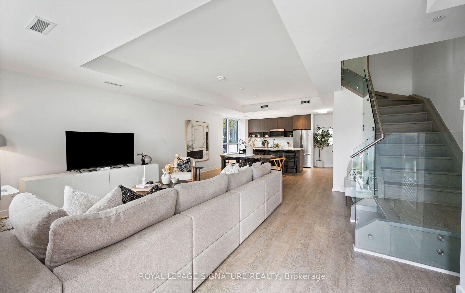 Photo 3 of Unit TH07, 9 Mabelle Avenue, Etobicoke, Islington-City Centre West — HOMEH