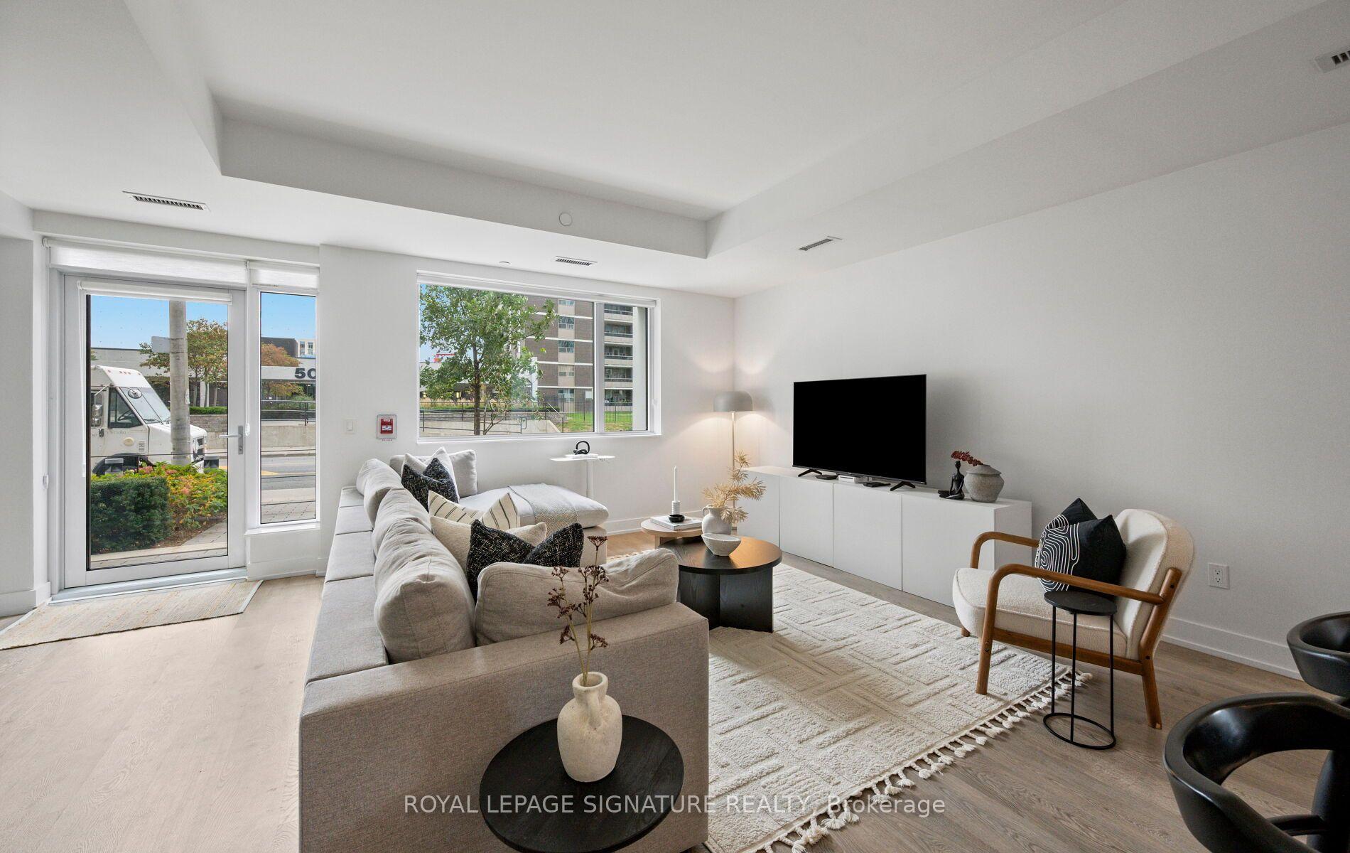 Photo 6 of Unit TH07, 9 Mabelle Avenue, Etobicoke, Islington-City Centre West — HOMEH