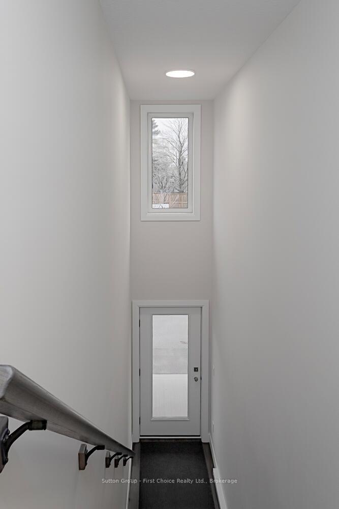 Photo 15 of Unit Unit 2, 3202 Vivian Line, Stratford — HOMEH
