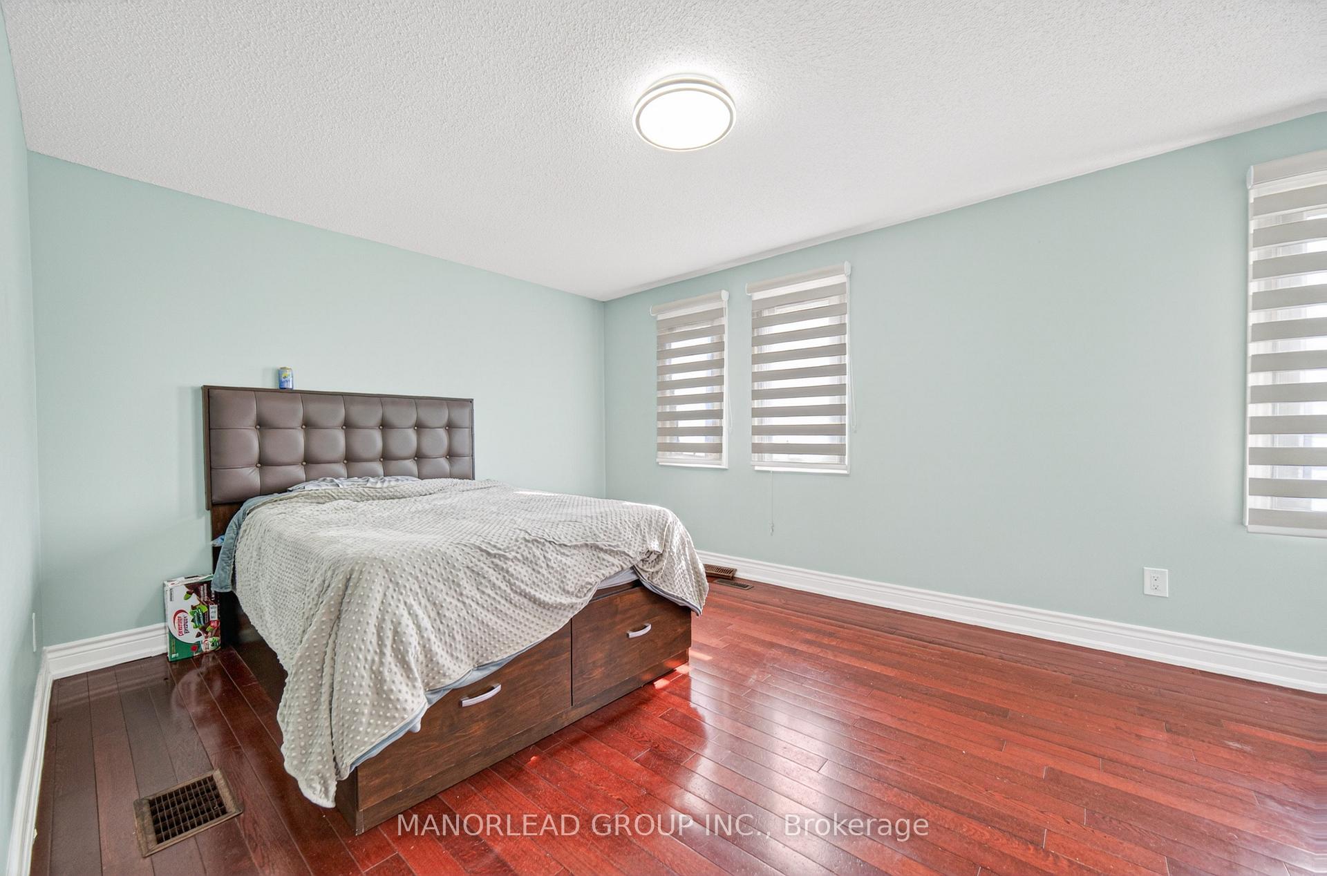 Photo 13 of 45 Brimstone Crescent, Scarborough, Agincourt North — HOMEH