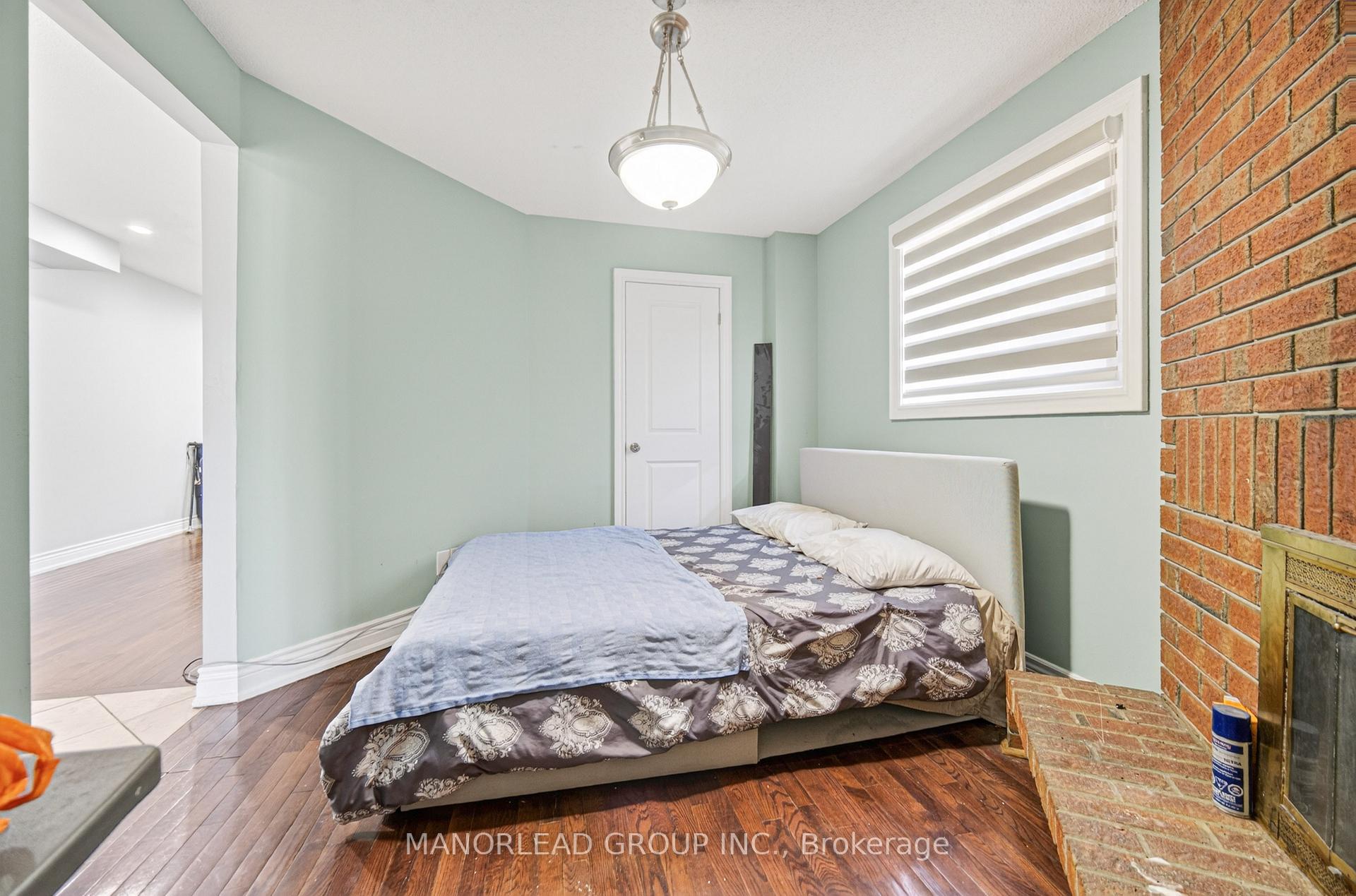 Photo 16 of 45 Brimstone Crescent, Scarborough, Agincourt North — HOMEH