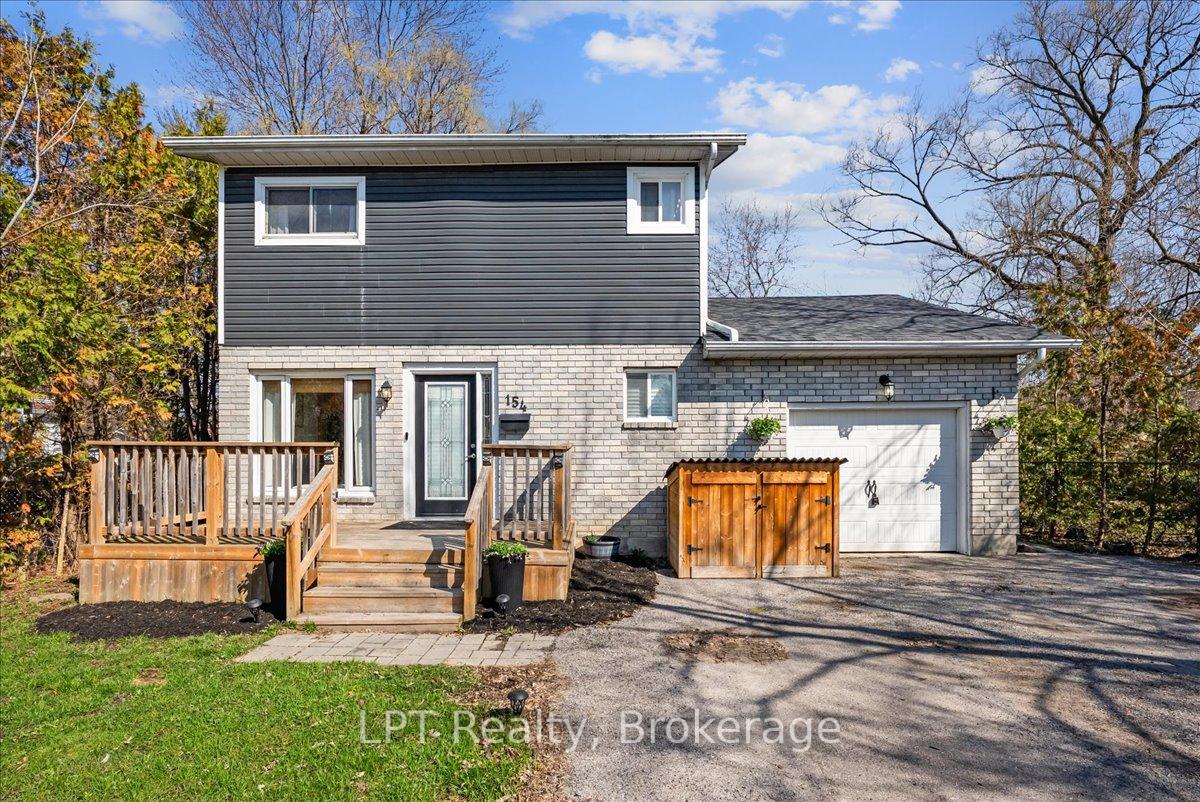 Photo 4 of 154 Beach Road, Georgina, Keswick North — HOMEH