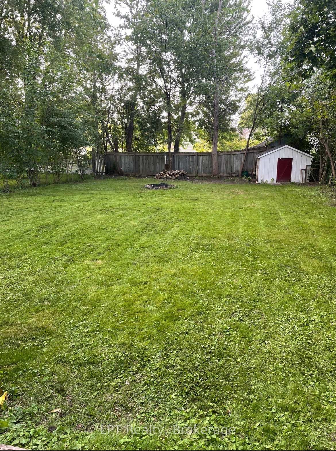 Photo 42 of 154 Beach Road, Georgina, Keswick North — HOMEH