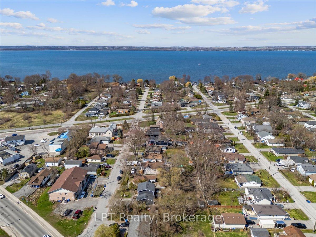 Photo 49 of 154 Beach Road, Georgina, Keswick North — HOMEH