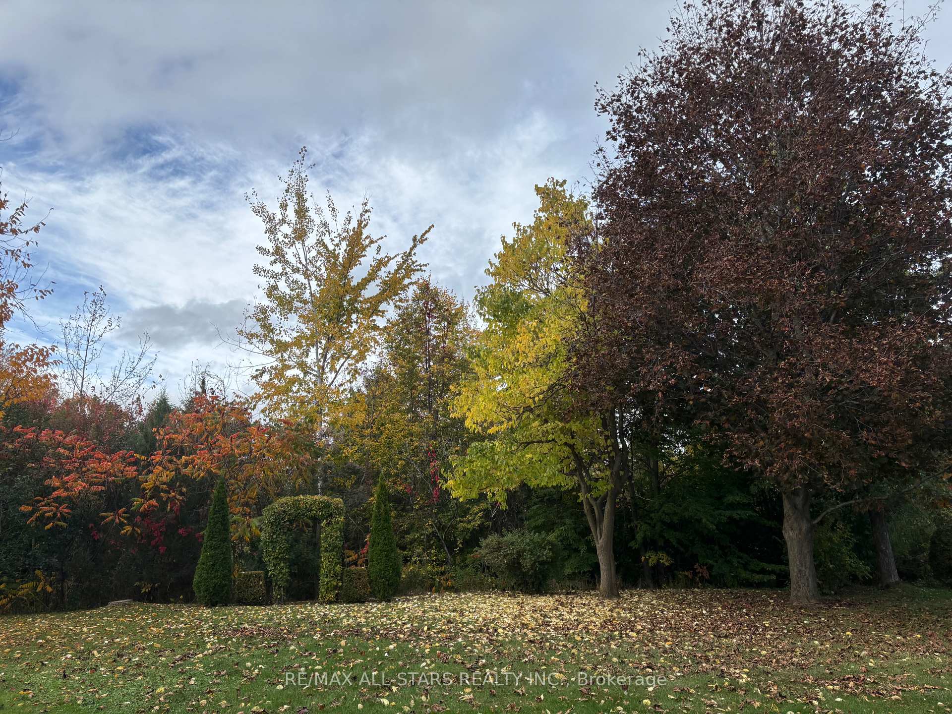 Photo 38 of 30 Damsel Circle, Georgina, Sutton & Jackson's Point — HOMEH