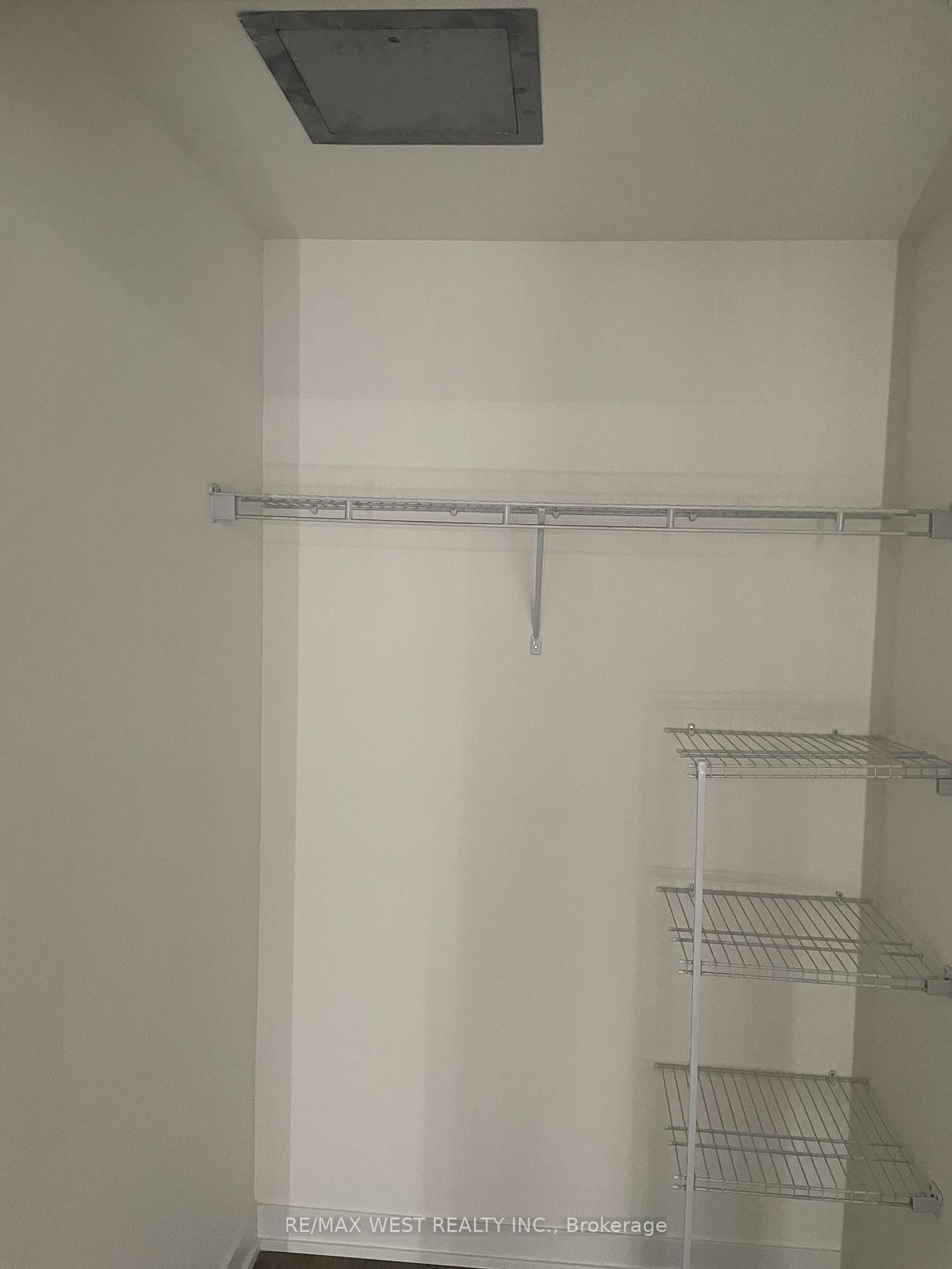Photo 14 of Unit 405, 160 Canon Jackson Drive, North York, Beechborough-Greenbrook — HOMEH