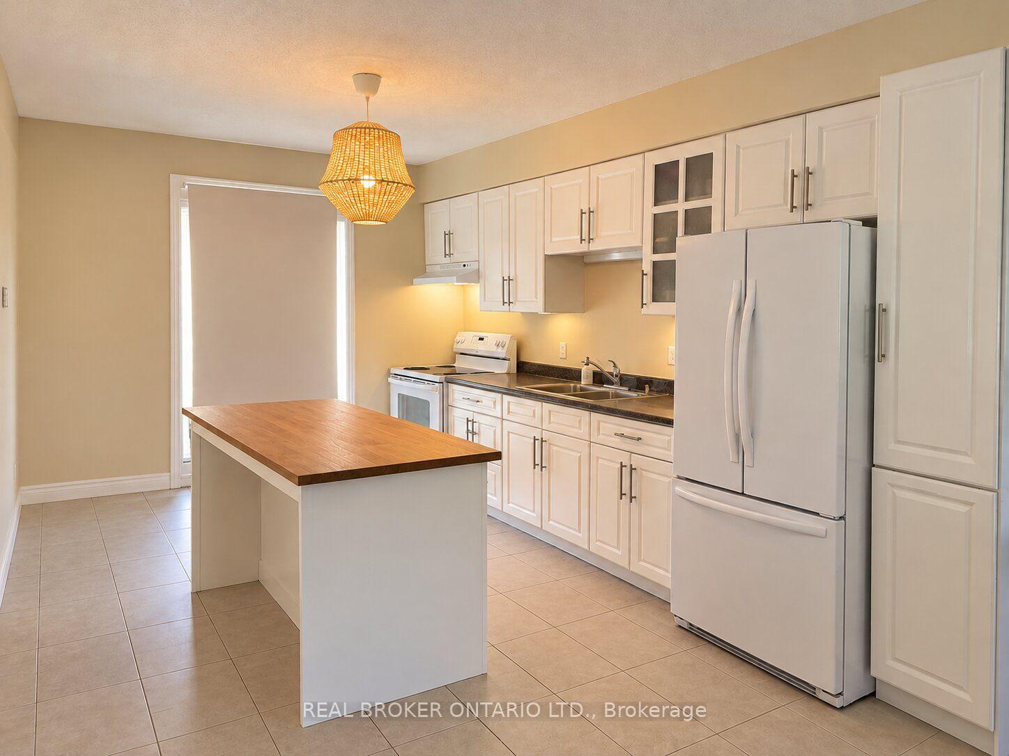 Photo 6 of 4999 Tufford Road N, Lincoln, Lincoln Lake — HOMEH