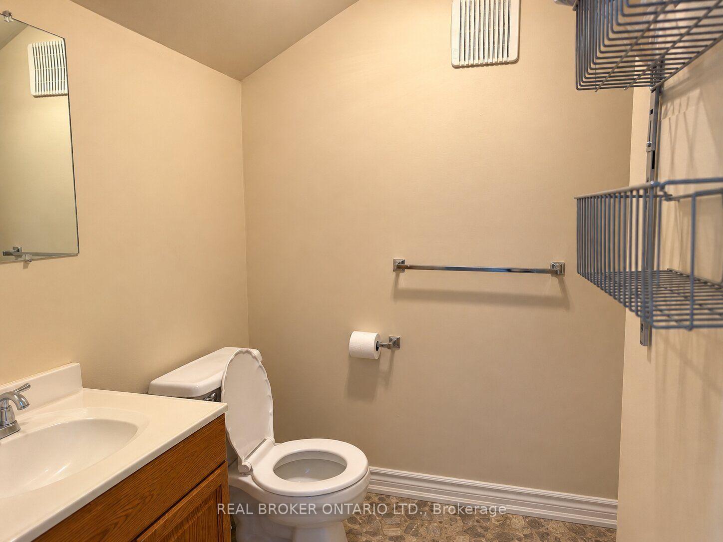 Photo 14 of 4999 Tufford Road N, Lincoln, Lincoln Lake — HOMEH