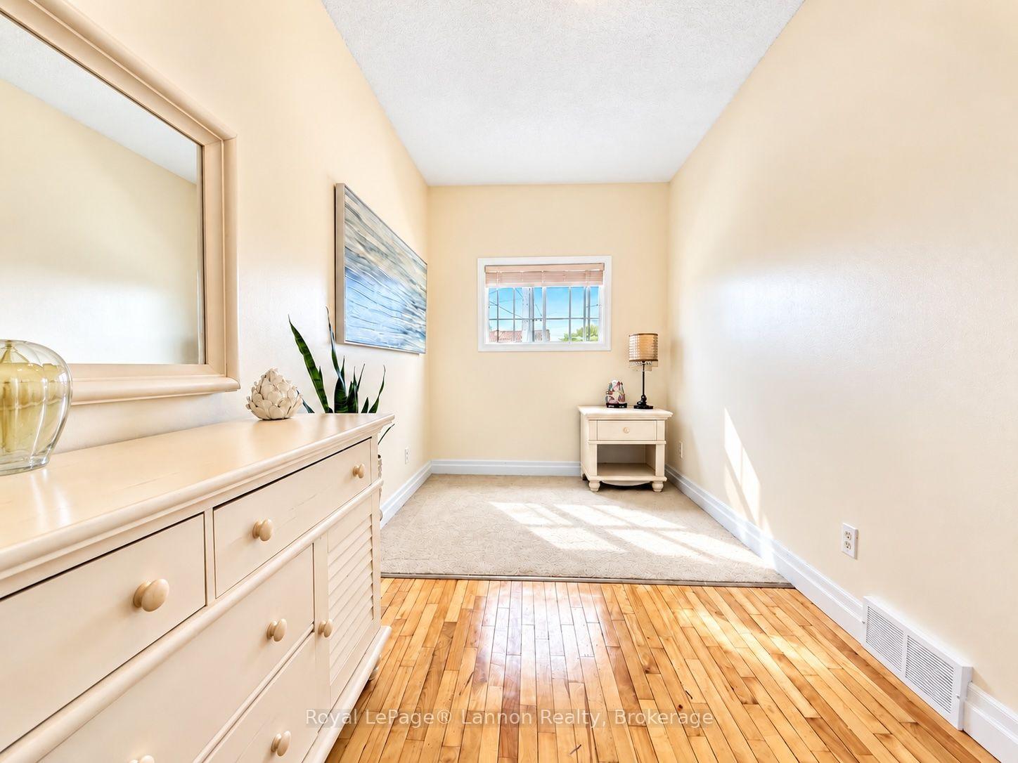 Photo 13 of 1707 Crawford Avenue, Thunder Bay, Westfort — HOMEH