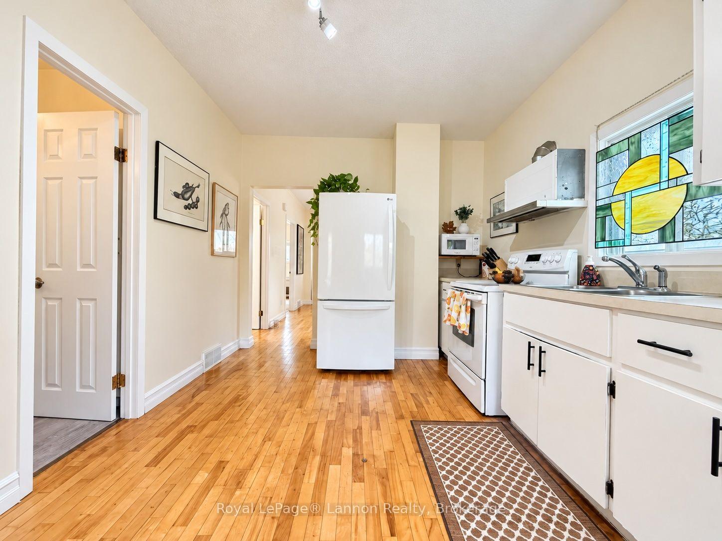 Photo 22 of 1707 Crawford Avenue, Thunder Bay, Westfort — HOMEH