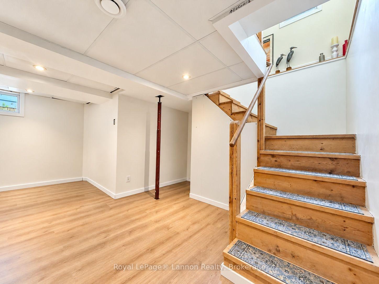 Photo 32 of 1707 Crawford Avenue, Thunder Bay, Westfort — HOMEH