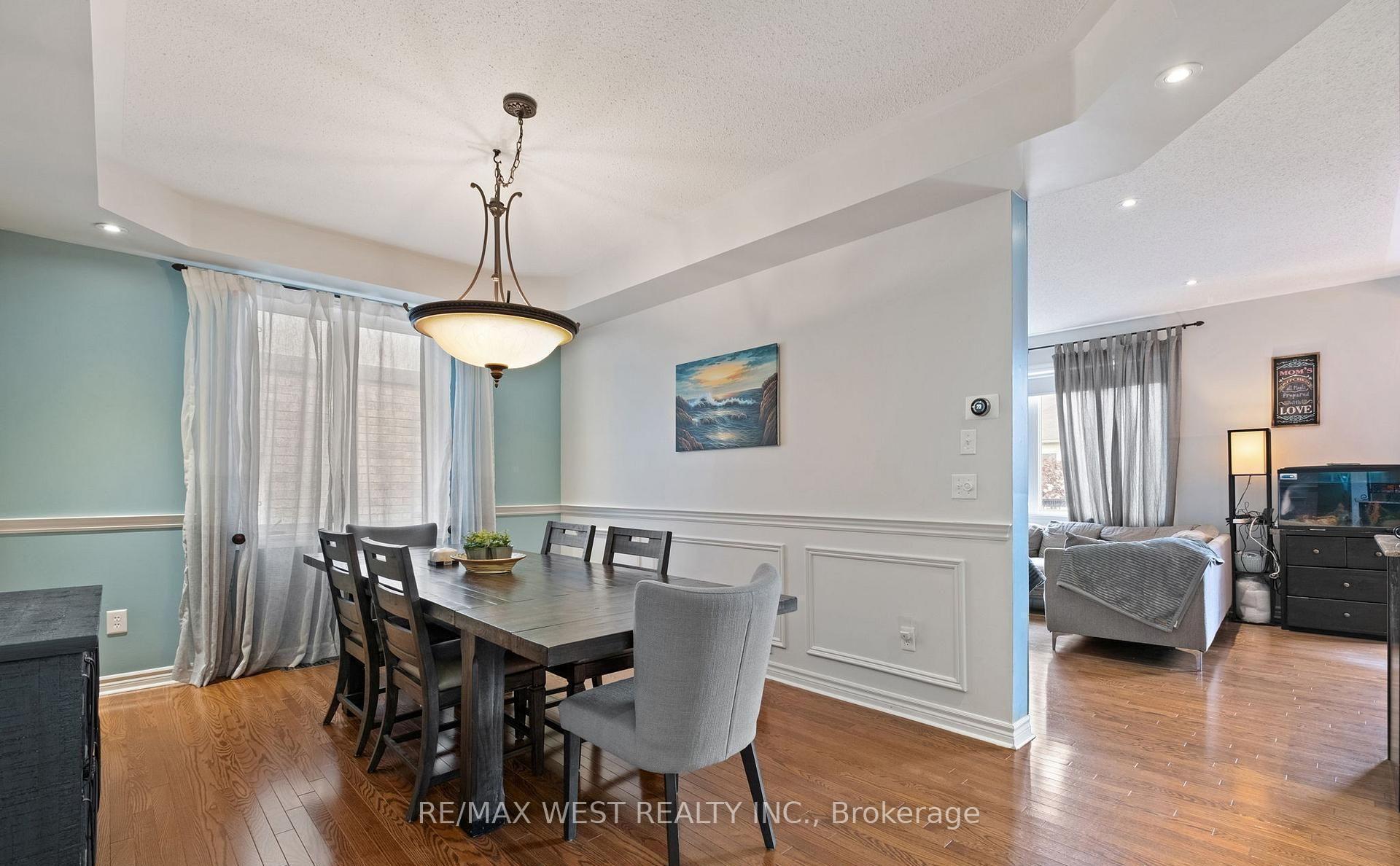Photo 6 of 31 Buxton Lane, Clarington, Bowmanville — HOMEH