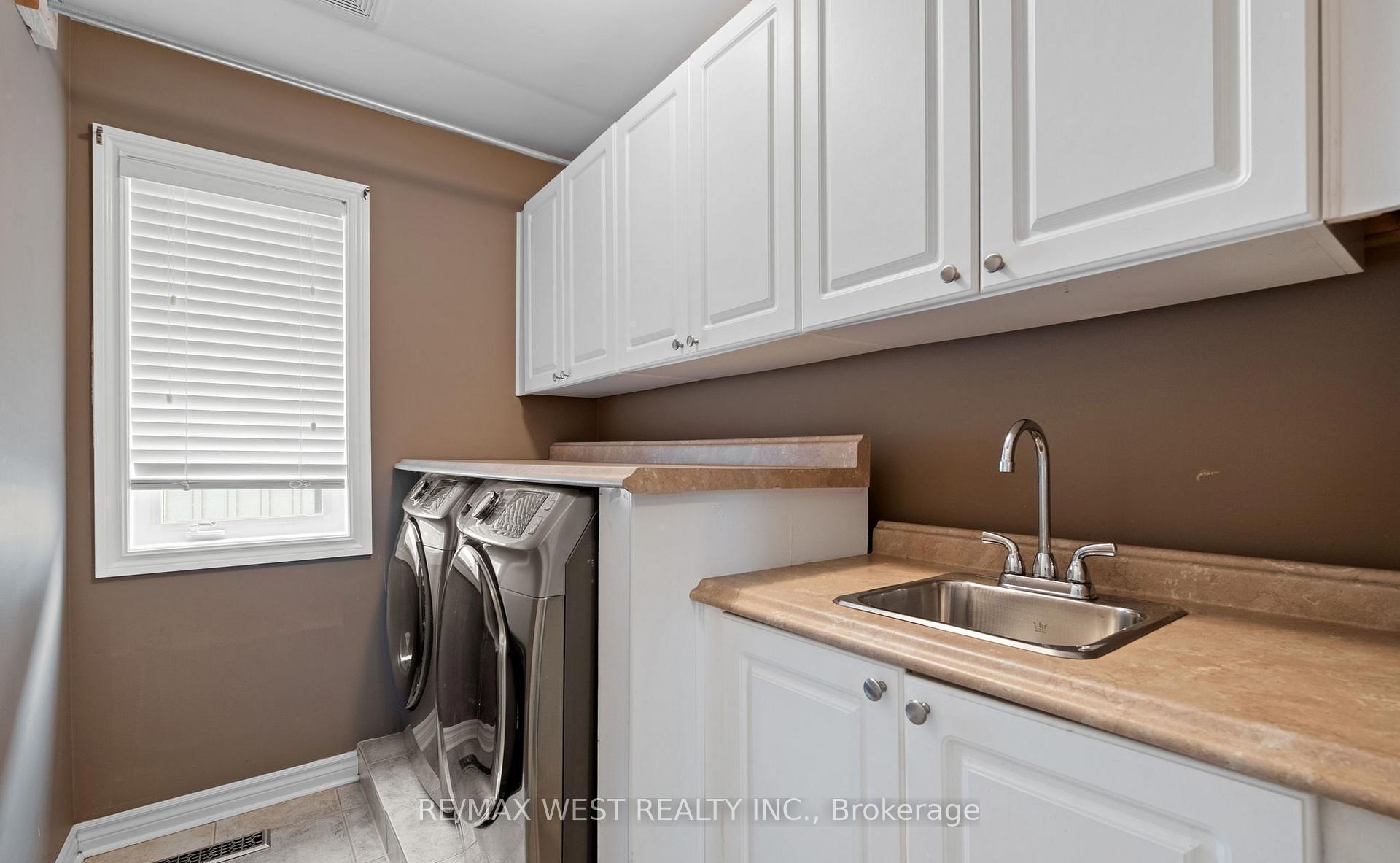 Photo 29 of 31 Buxton Lane, Clarington, Bowmanville — HOMEH