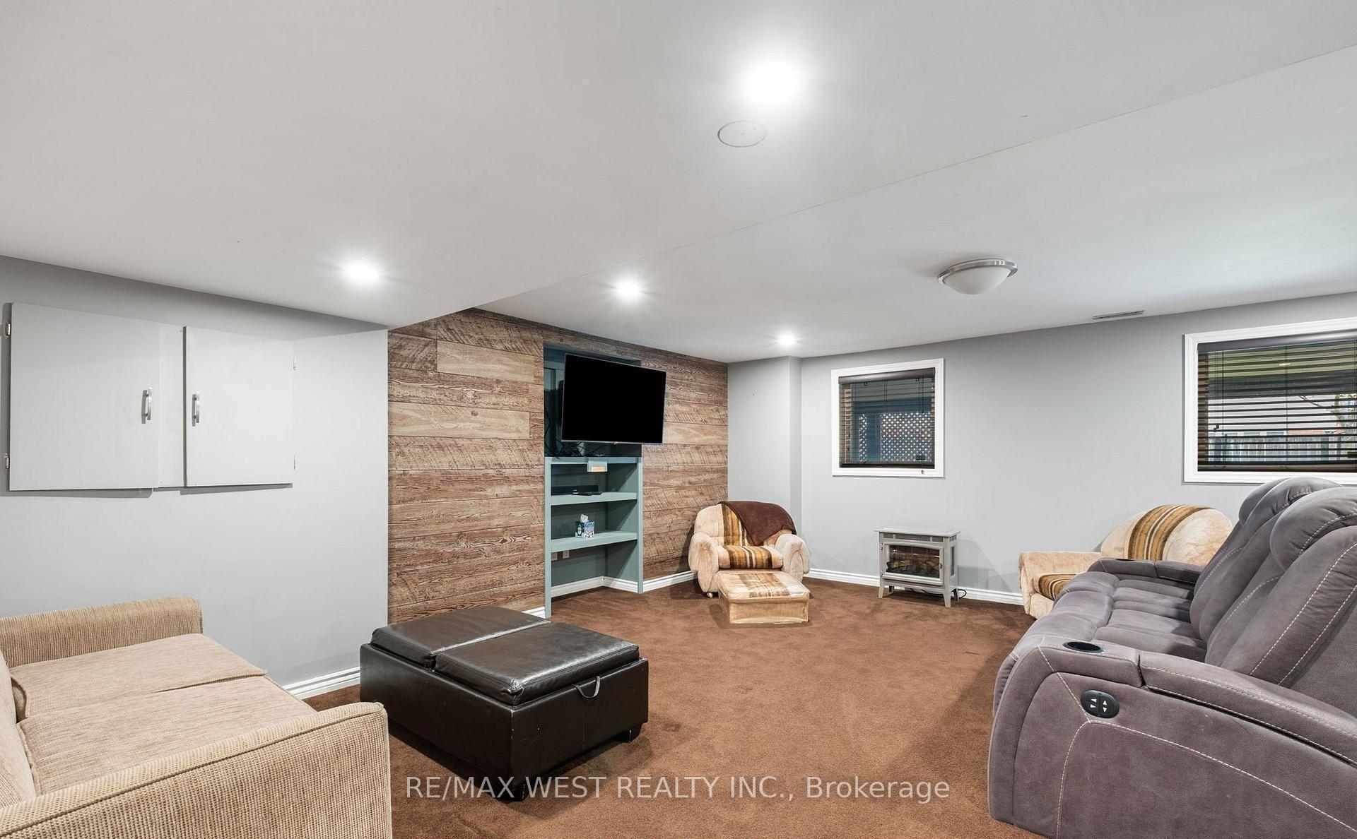 Photo 34 of 31 Buxton Lane, Clarington, Bowmanville — HOMEH