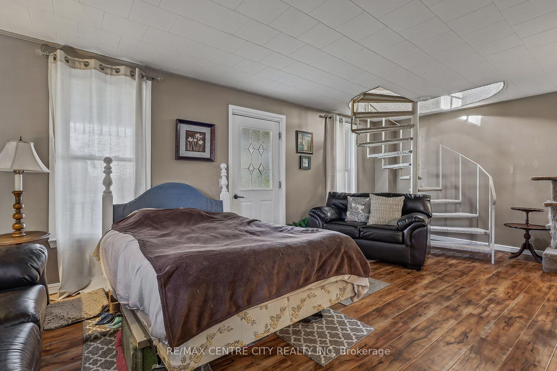 Photo 19 of 9200 Springwater Road, Malahide, Orwell — HOMEH
