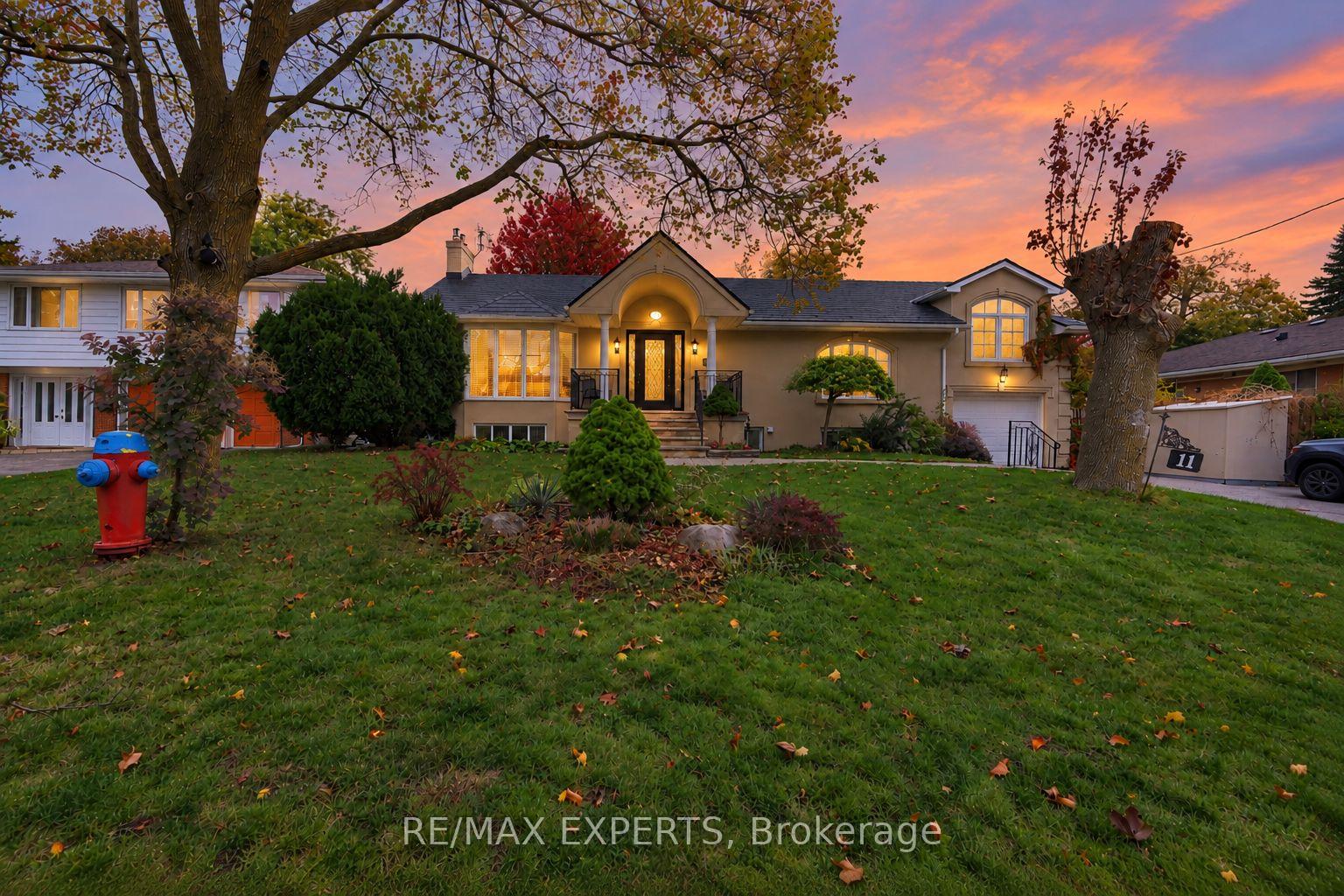 Front of 11 Knollside Drive