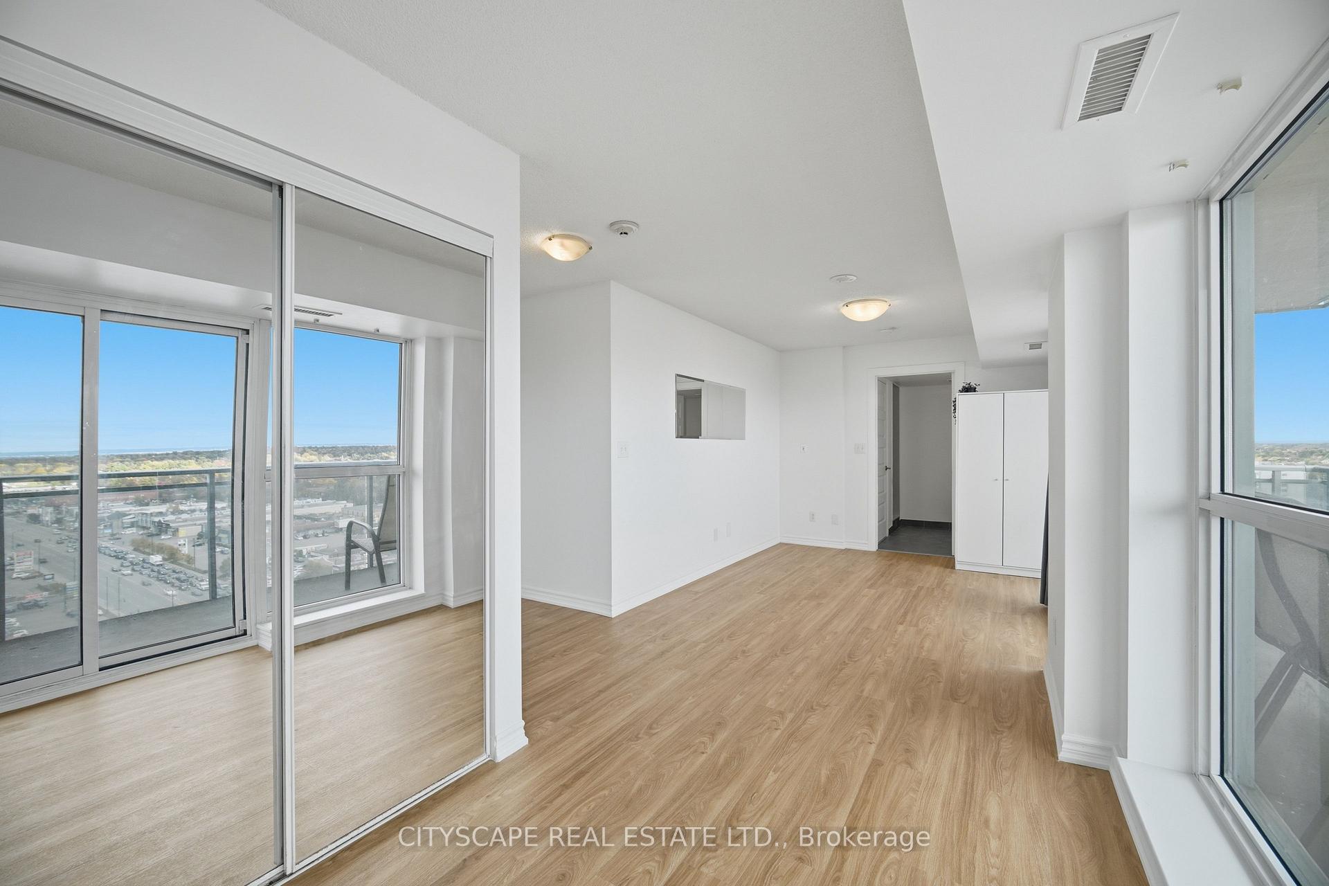 Photo 8 of Unit 1605, 215 Queen Street E, Brampton, Queen Street Corridor — HOMEH
