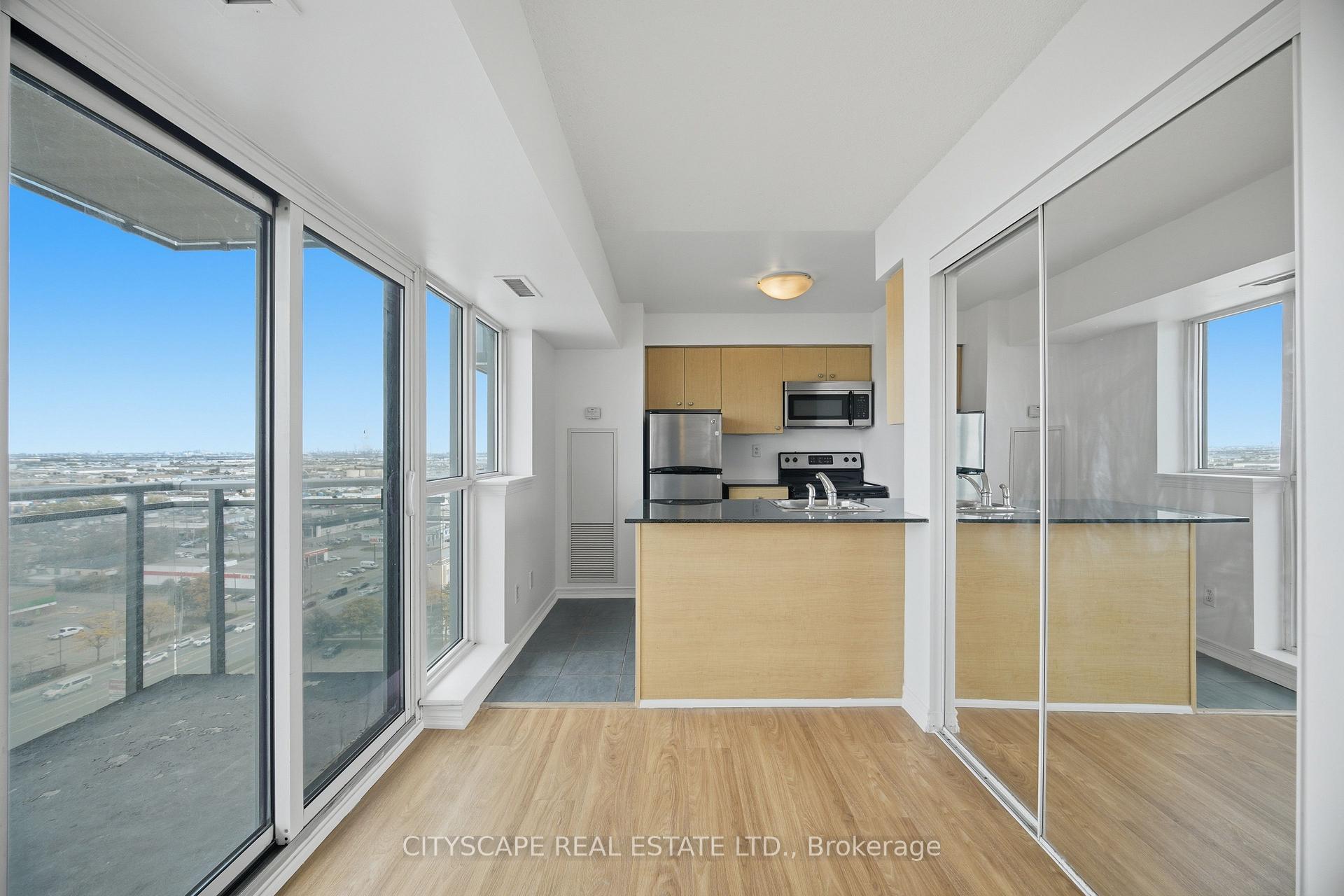 Photo 10 of Unit 1605, 215 Queen Street E, Brampton, Queen Street Corridor — HOMEH