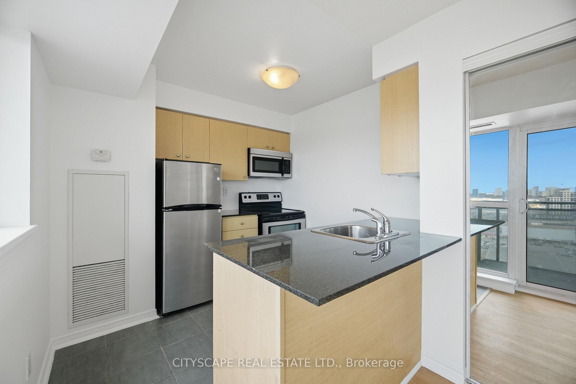 Photo 11 of Unit 1605, 215 Queen Street E, Brampton, Queen Street Corridor — HOMEH