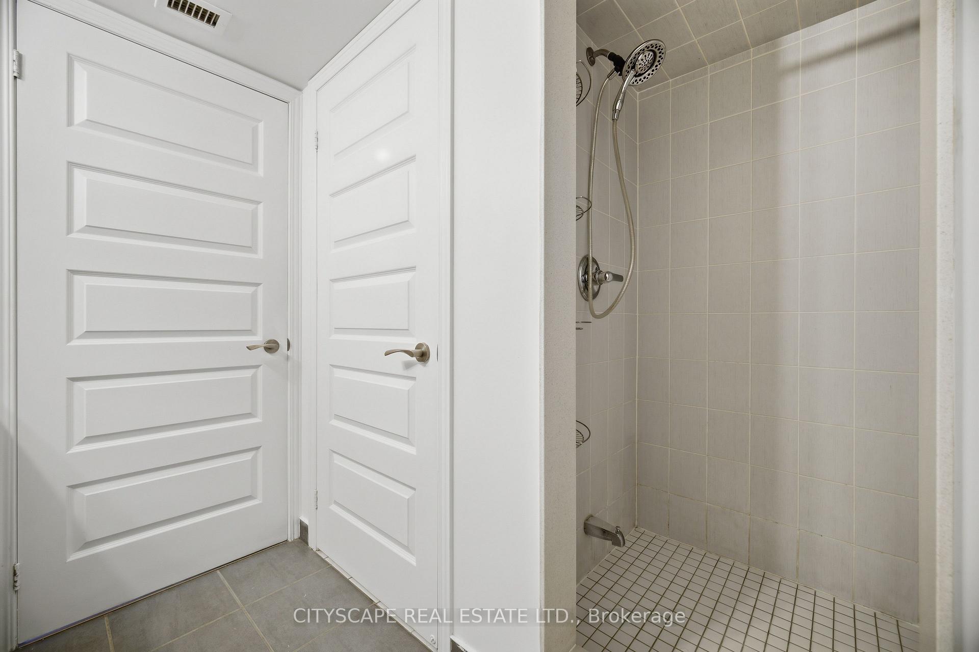 Photo 20 of Unit 1605, 215 Queen Street E, Brampton, Queen Street Corridor — HOMEH