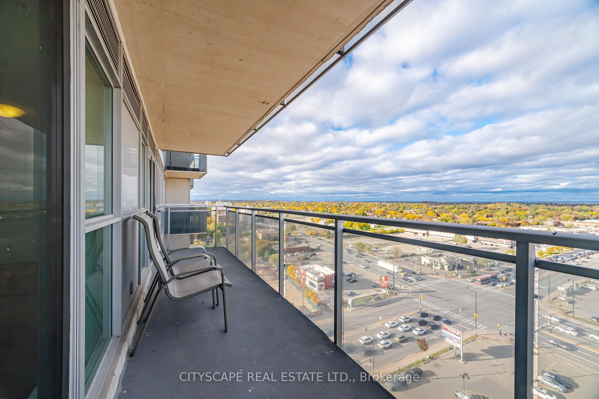 Photo 22 of Unit 1605, 215 Queen Street E, Brampton, Queen Street Corridor — HOMEH