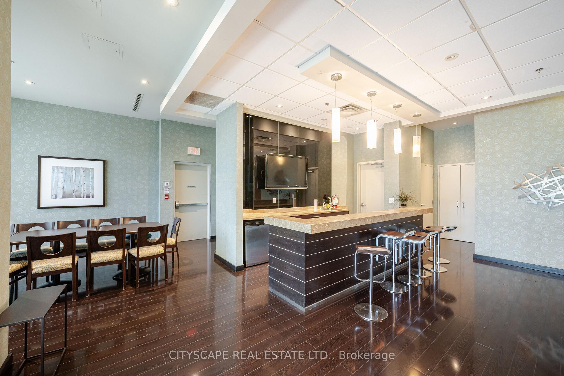Photo 29 of Unit 1605, 215 Queen Street E, Brampton, Queen Street Corridor — HOMEH