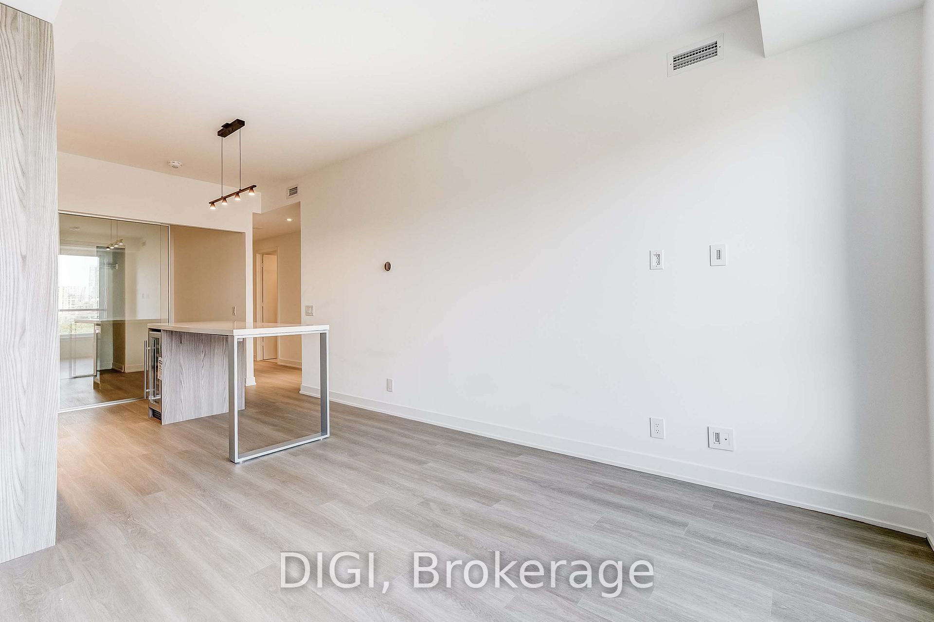 Photo 8 of Unit Q820, 120 Ontario Street, Toronto, Moss Park — HOMEH