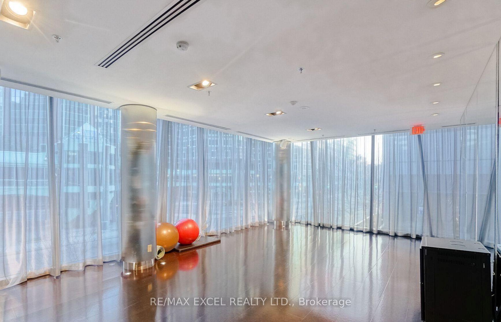 Photo 33 of Unit 4201, 28 Ted Rogers Way, Toronto, Church-Yonge Corridor — HOMEH
