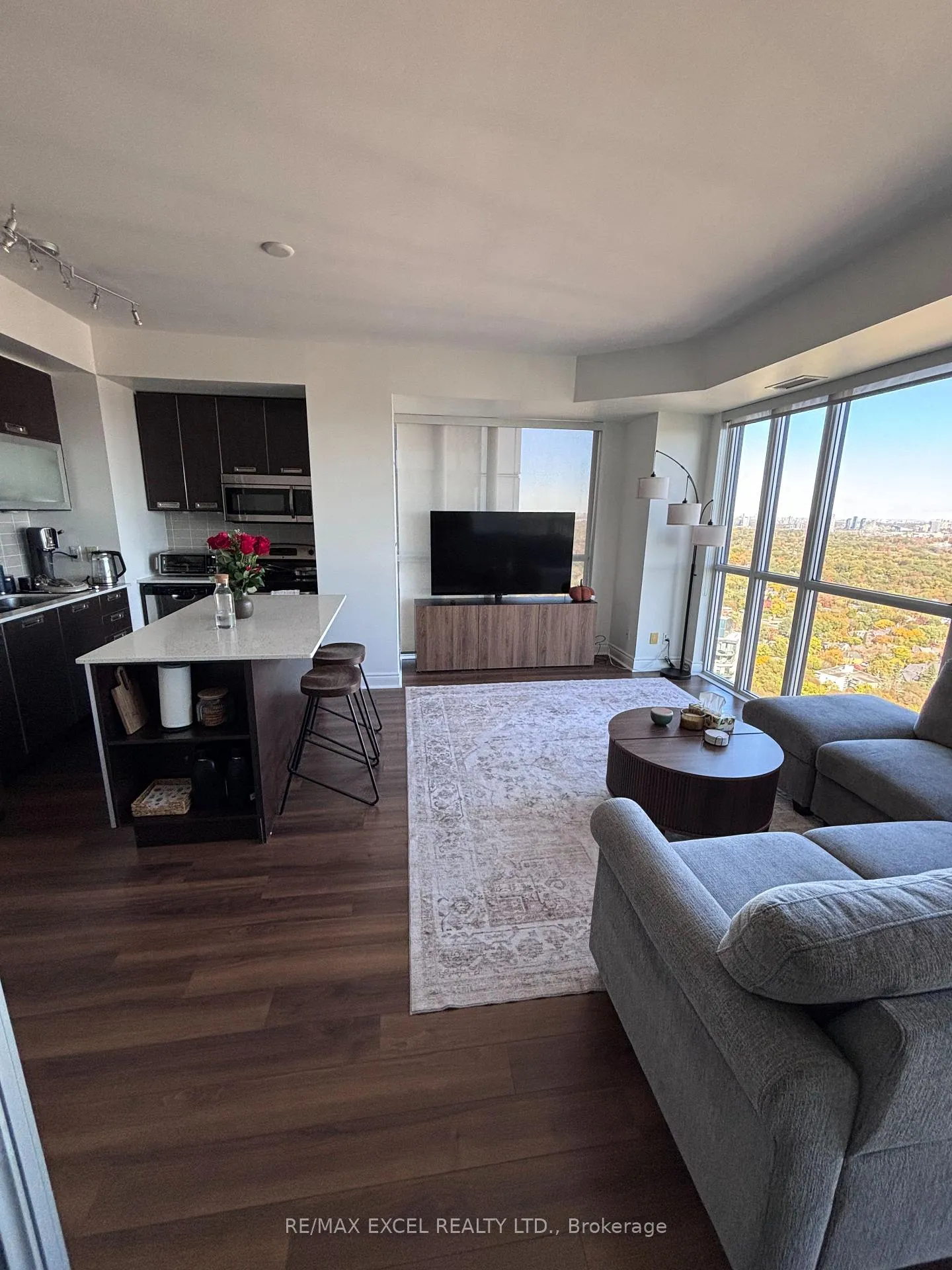 Photo 4 of Unit 4201, 28 Ted Rogers Way, Toronto, Church-Yonge Corridor — HOMEH