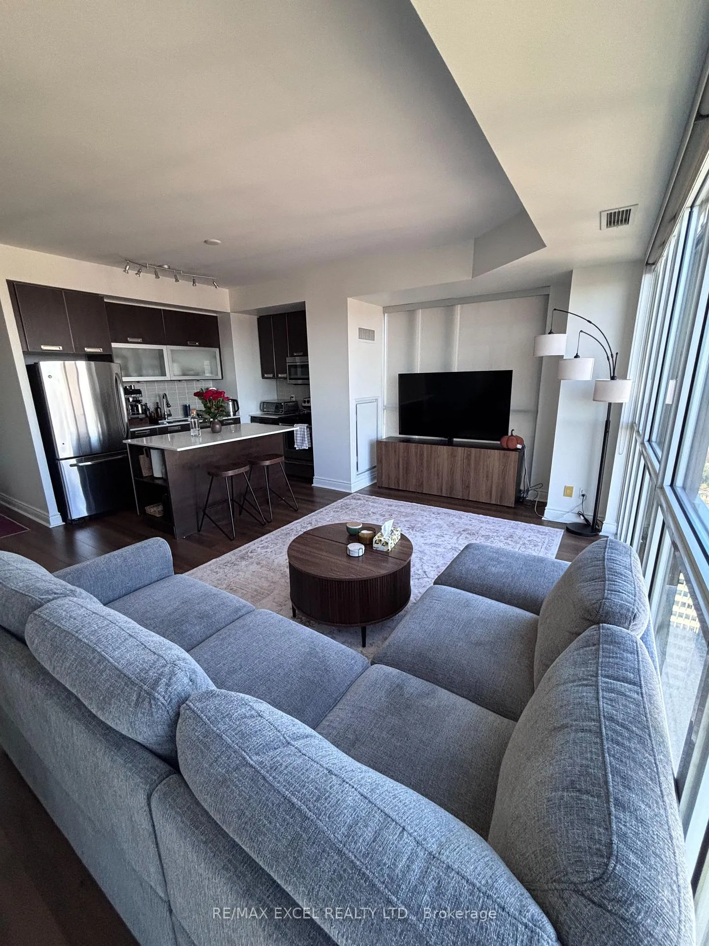 Photo 6 of Unit 4201, 28 Ted Rogers Way, Toronto, Church-Yonge Corridor — HOMEH