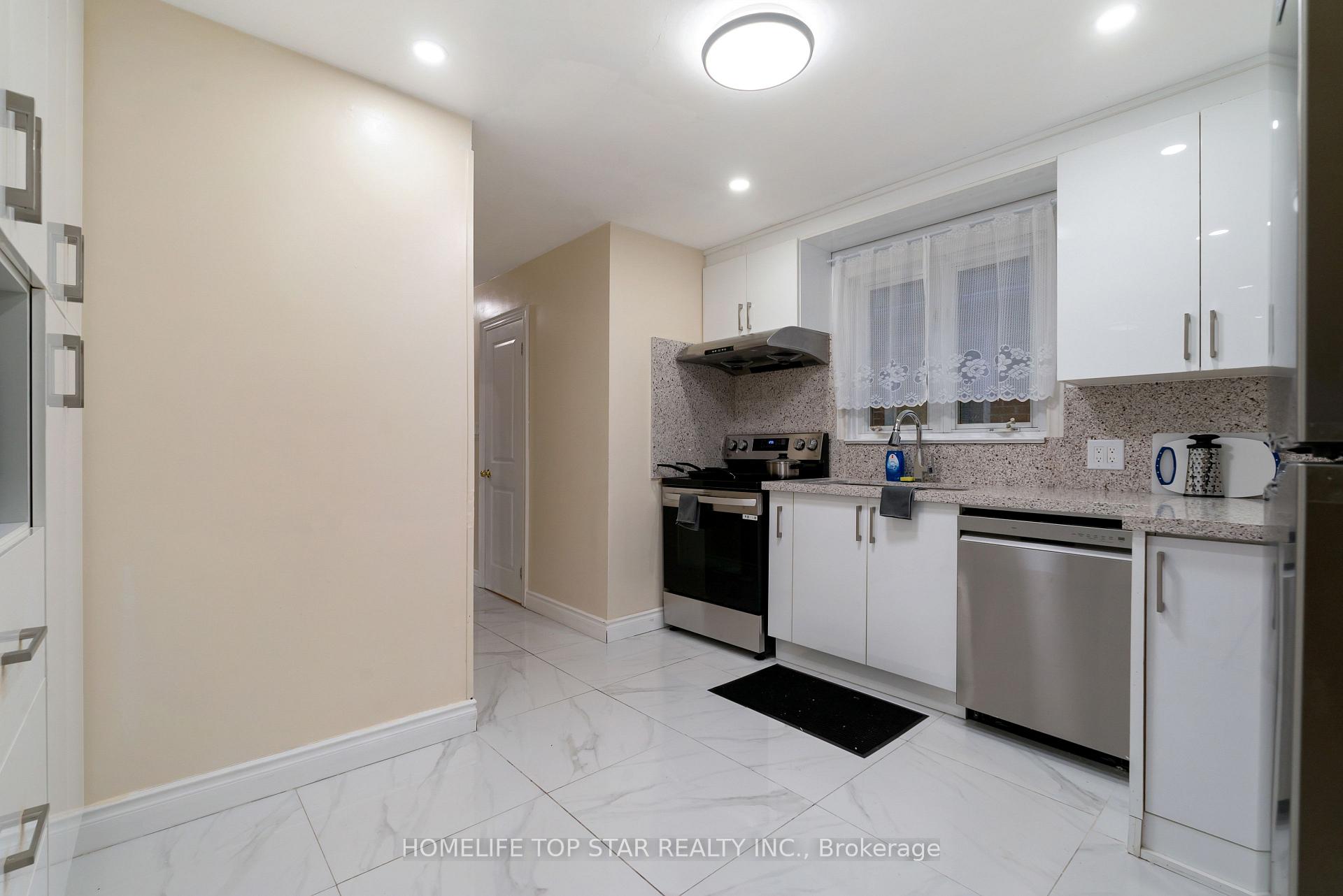 Photo 2 of 19 Treverton Drive, Scarborough, Kennedy Park — HOMEH