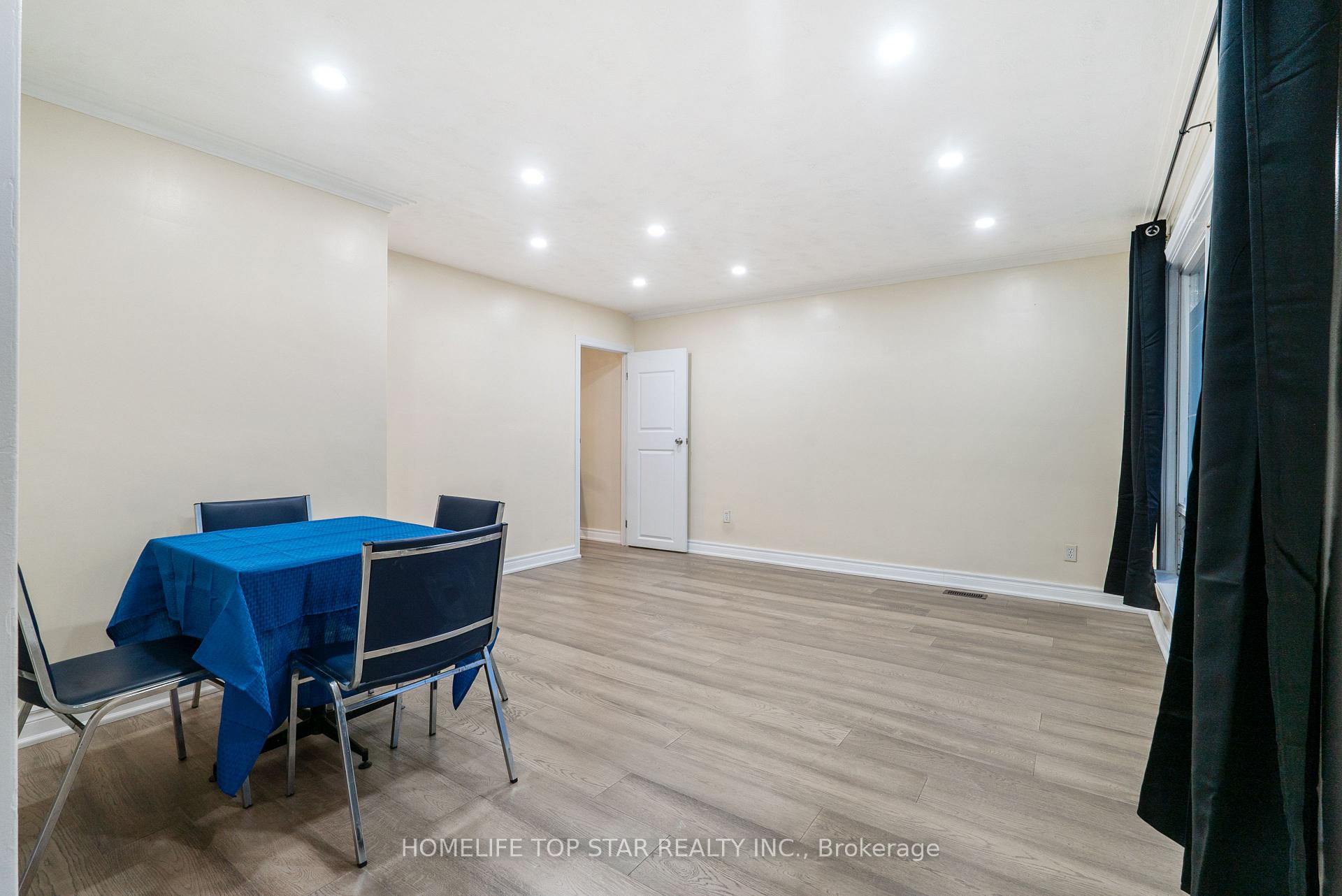 Photo 8 of 19 Treverton Drive, Scarborough, Kennedy Park — HOMEH