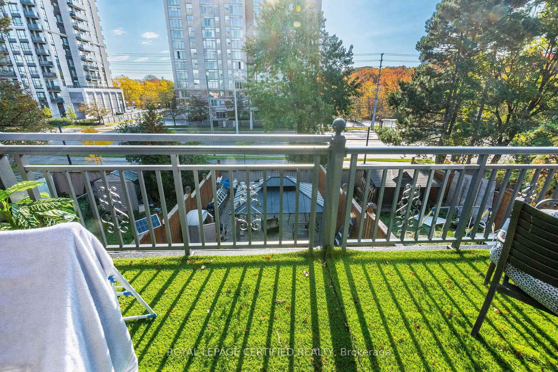 Photo 34 of 4024 Bishopstoke Lane, Mississauga, Rathwood — HOMEH