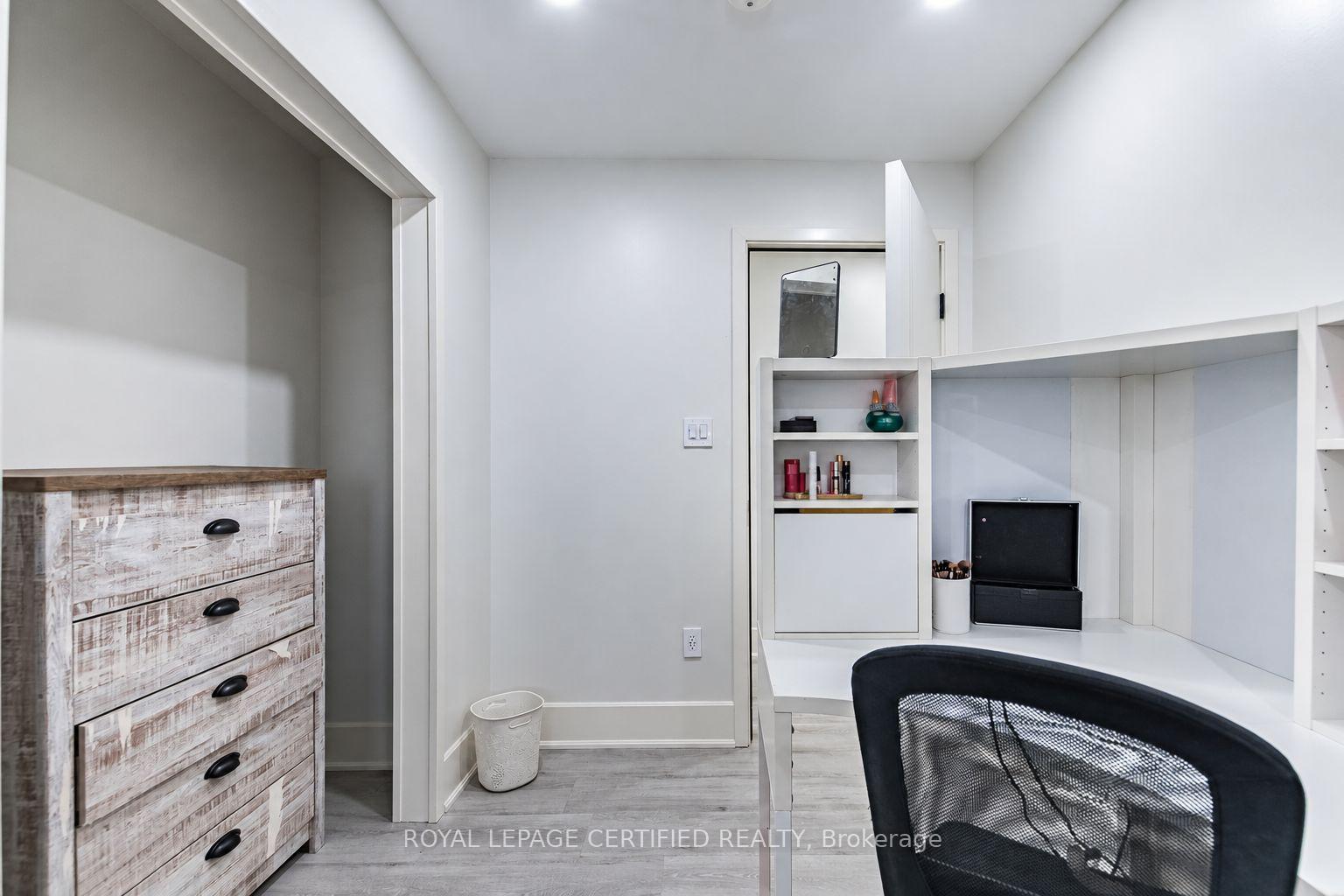 Photo 36 of 4024 Bishopstoke Lane, Mississauga, Rathwood — HOMEH