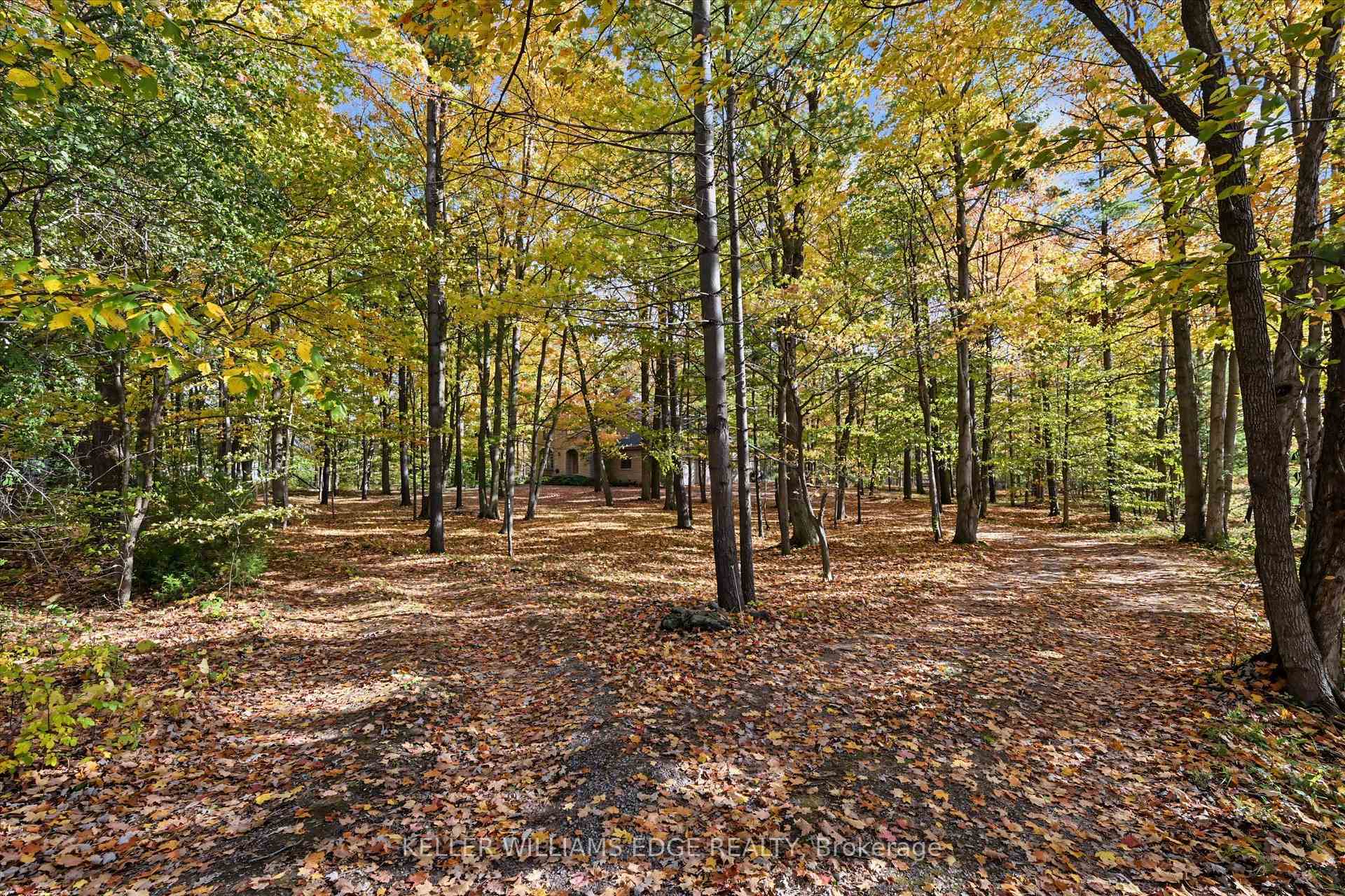 Photo 3 of 872 6th Conc Road W, Hamilton, Rural Flamborough — HOMEH