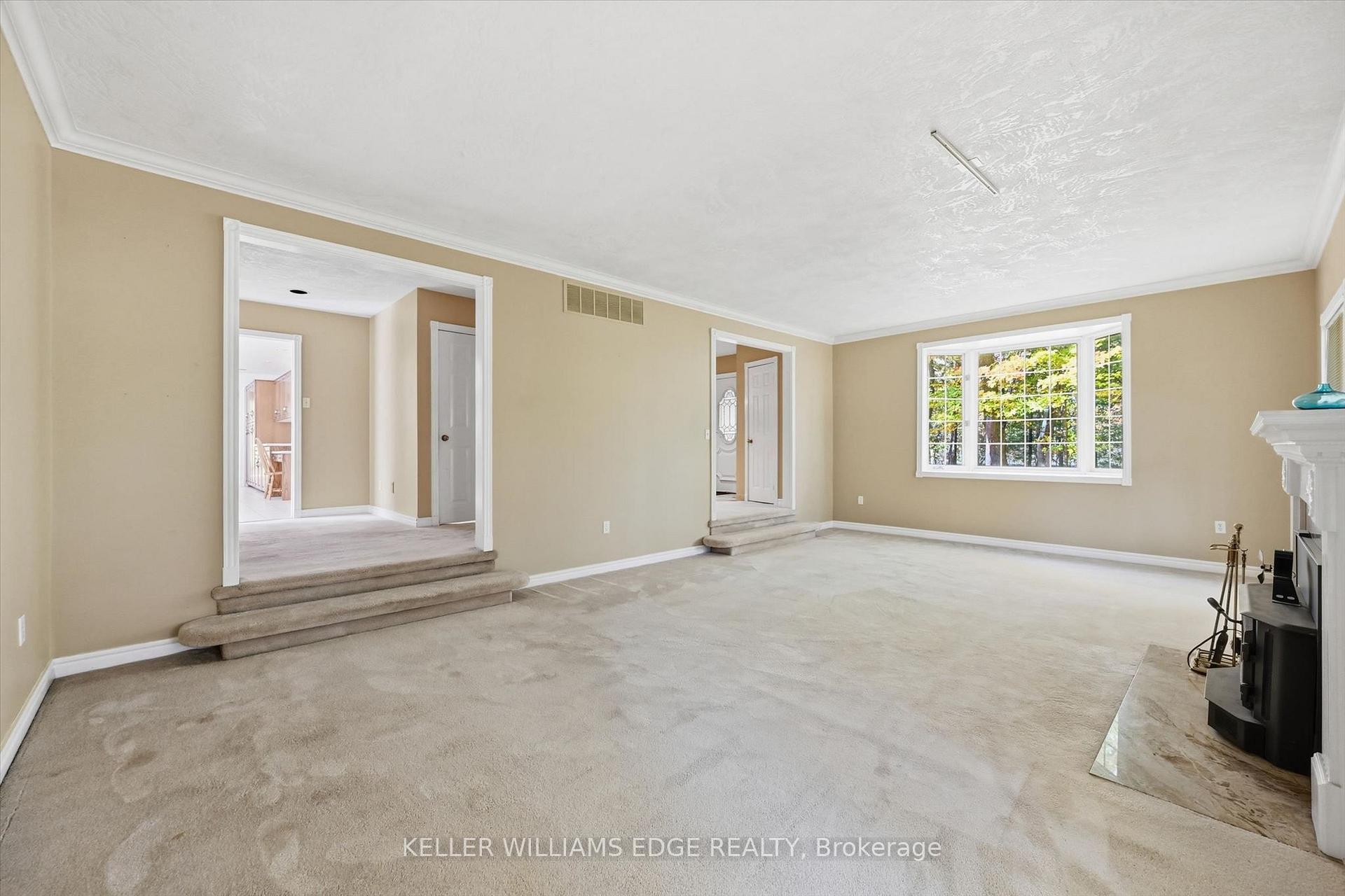Photo 10 of 872 6th Conc Road W, Hamilton, Rural Flamborough — HOMEH