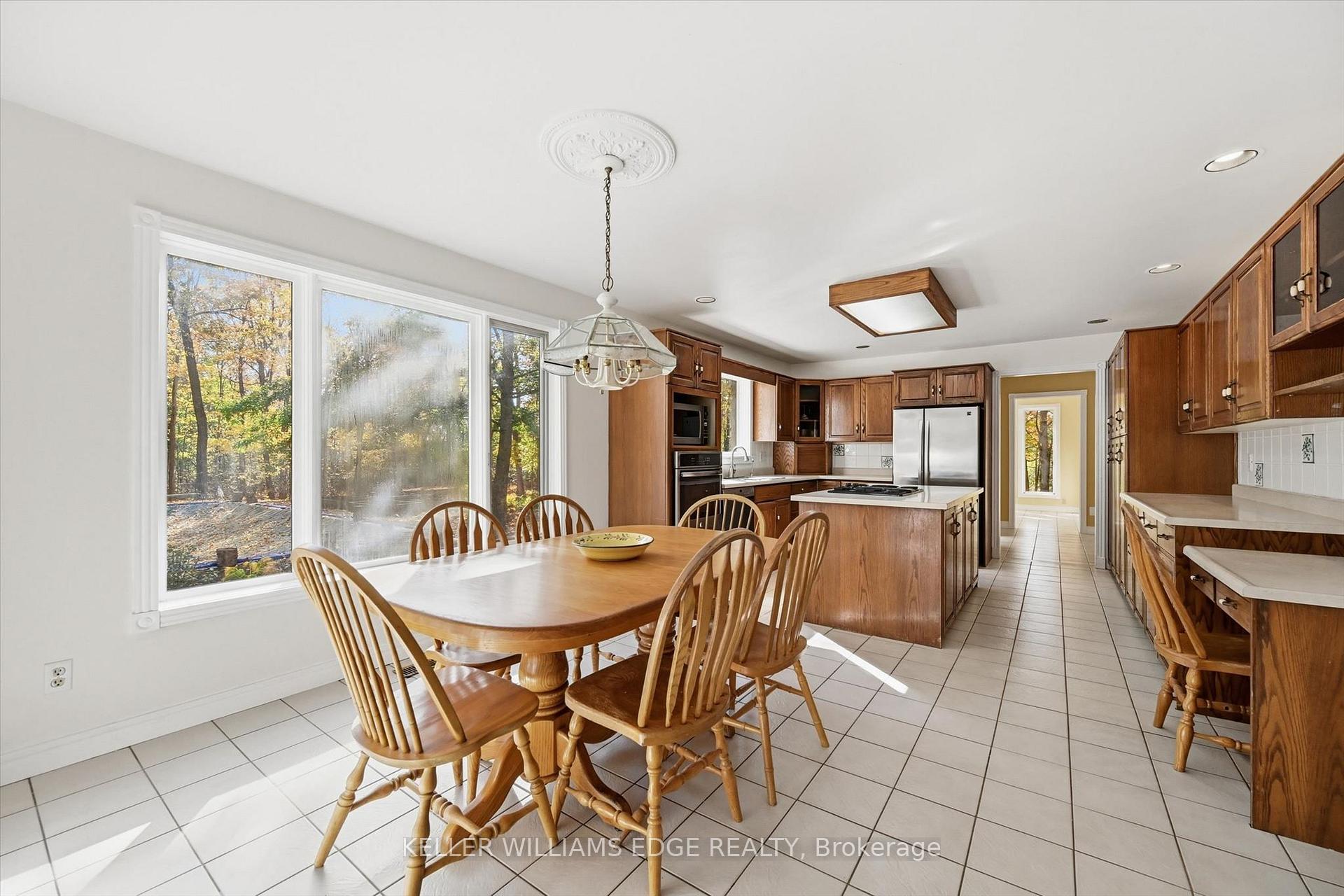 Photo 13 of 872 6th Conc Road W, Hamilton, Rural Flamborough — HOMEH
