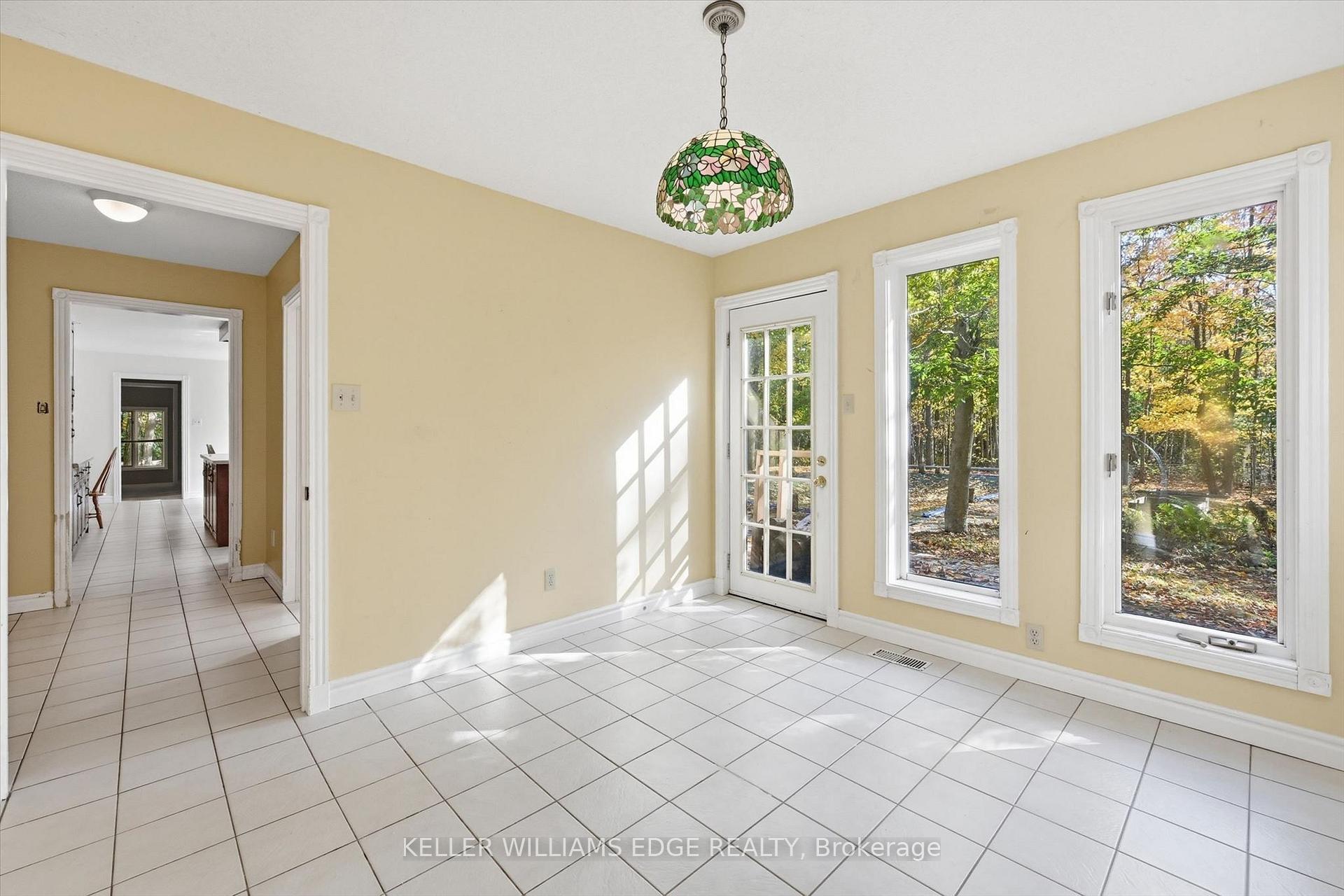 Photo 20 of 872 6th Conc Road W, Hamilton, Rural Flamborough — HOMEH
