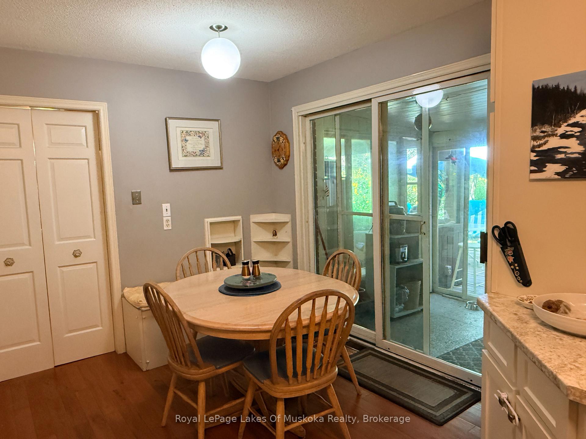 Photo 14 of 22 Westvale Drive, Bracebridge, Monck (Bracebridge) — HOMEH